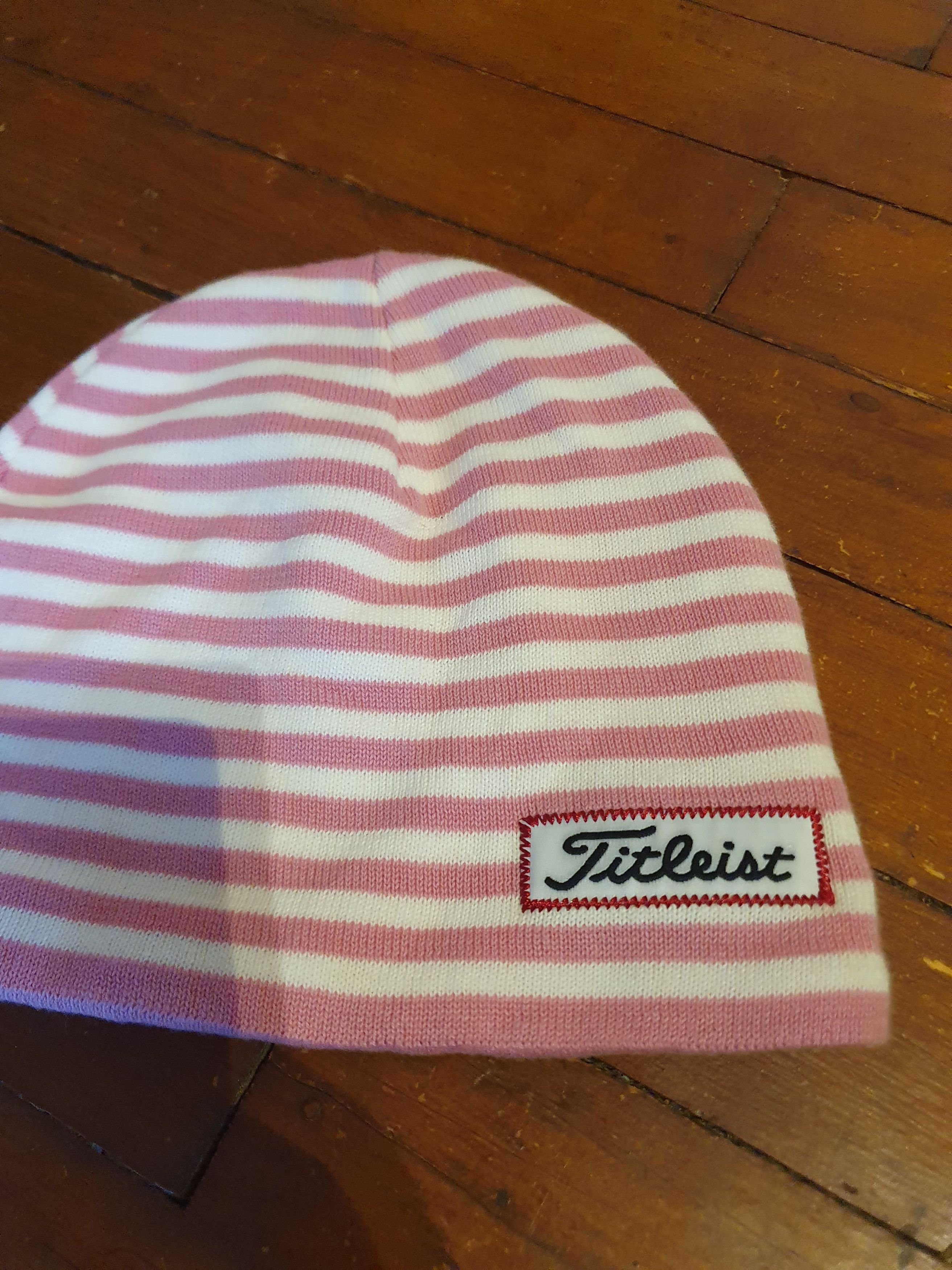 Titleist Titleist Women's Striped Beanie Golf Winter Hat Size ONE SIZE - 5 Thumbnail