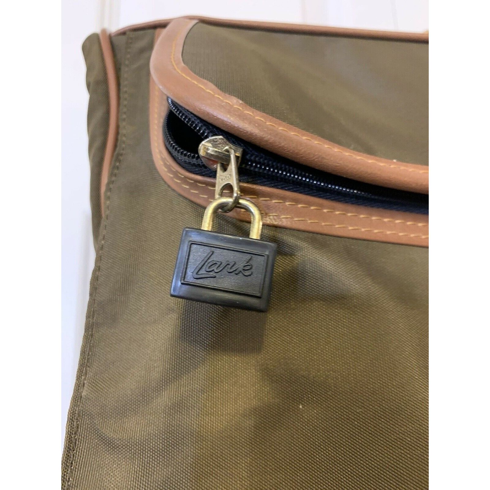 Other Vintage Lark Travel Luggage Hanging Garment Bag Olive Brown Size ONE SIZE - 7 Thumbnail