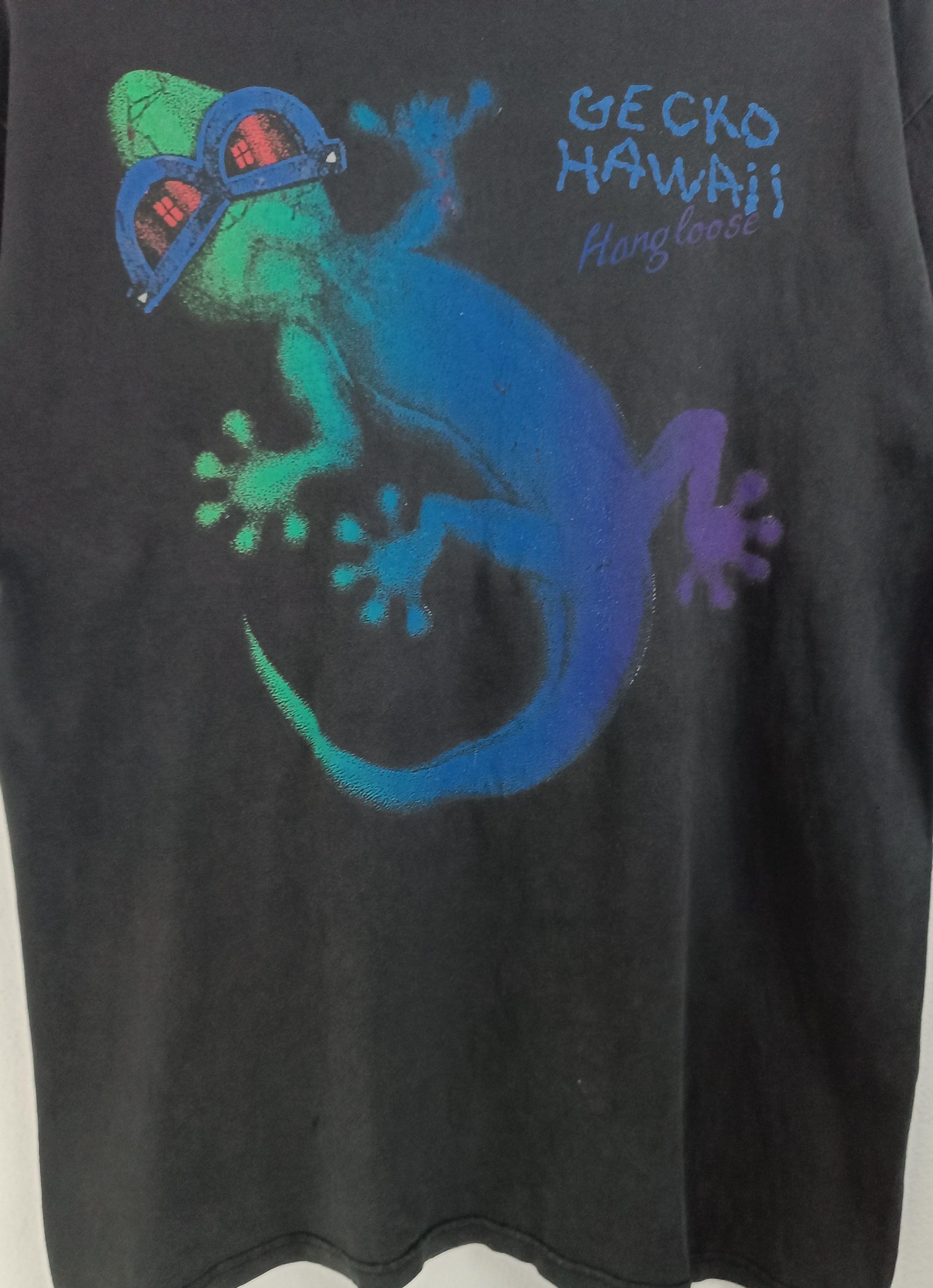 Vintage VINTAGE 90'S HANGLOOSE GECKO HAWAII SUPER RARE TEE Size US M / EU 48-50 / 2 - 13 Thumbnail