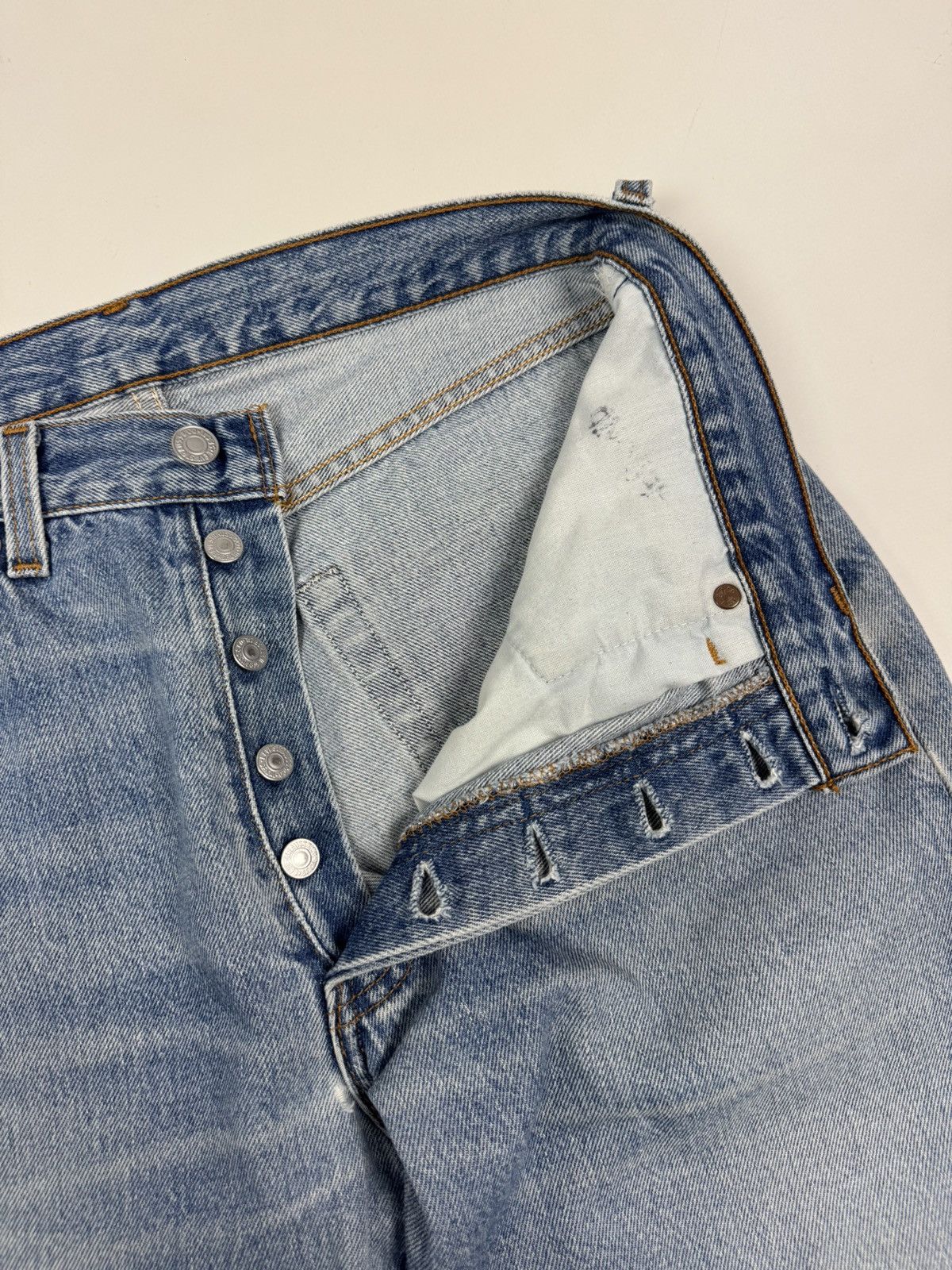 Levi's 1990’s Vintage Distressed Levi’s 501 Washed Denim USA Jeans Size US 31 - 8 Thumbnail
