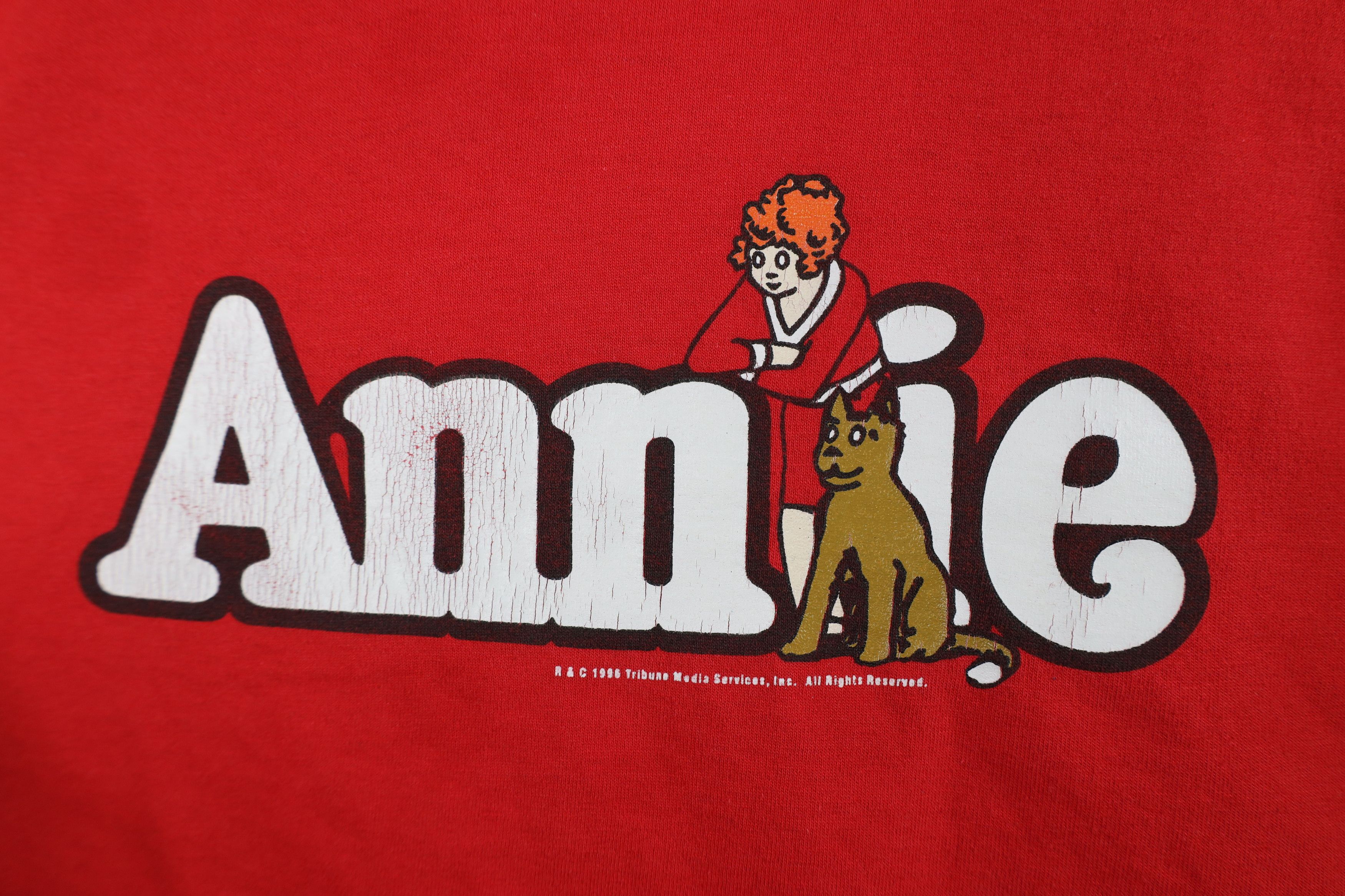 Vintage Vintage 90s Cropped Annie Musical Play Short Sleeve T-Shirt Size S / US 4 / IT 40 - 4 Thumbnail