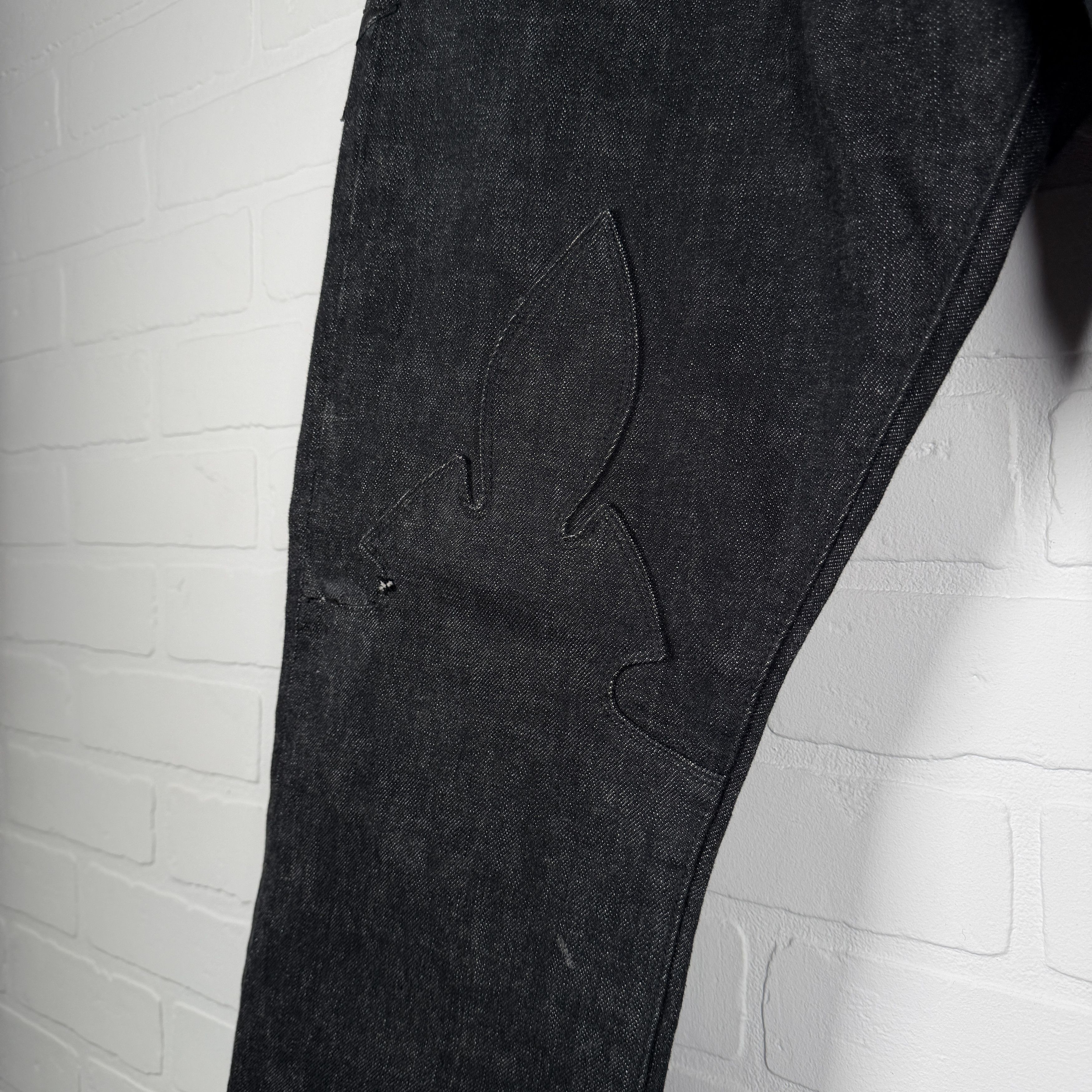 Chrome Hearts Chrome Hearts Fleur Knee Black Star Patch Jeans Size US 32 / EU 48 - 3 Thumbnail
