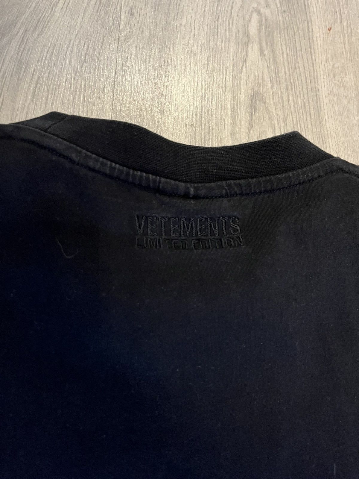 Vetements Vetements Unicorn Tshirt Size US S / EU 44-46 / 1 - 8 Thumbnail