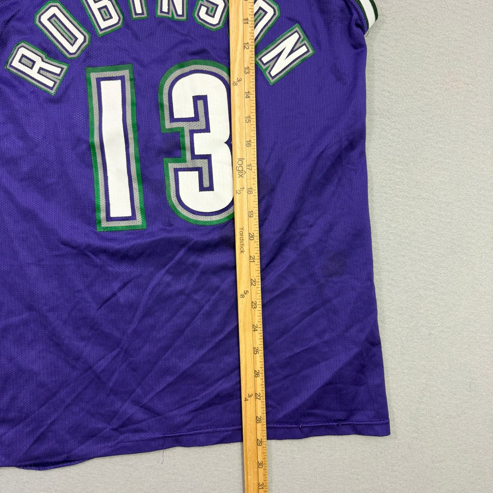 Champion Vintage Champion Milwaukee Bucks Glenn Robinson Jersey 40 Size US M / EU 48-50 / 2 - 8 Thumbnail