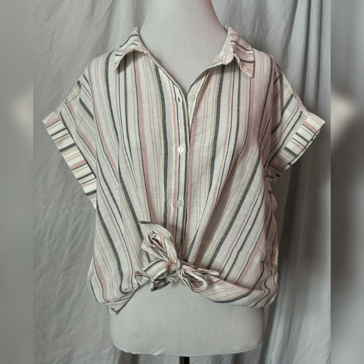 Nordstrom Santuary, Pastel Striped, Oversized, Button Down Blouse Size L / US 10 / IT 46 - 2 Thumbnail