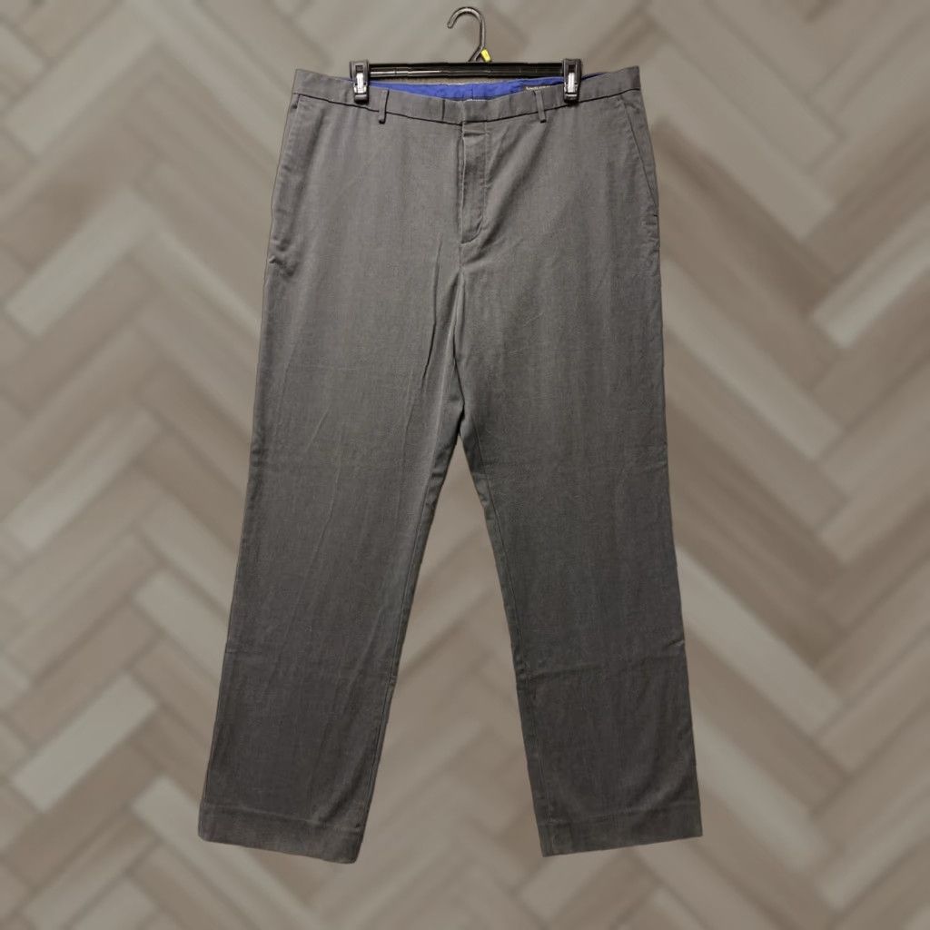 Banana Republic BANANA REPUBLIC Chino Pants Mens 40x32 Gray Slim Straight Size US 40 / EU 56 - 1 Thumbnail