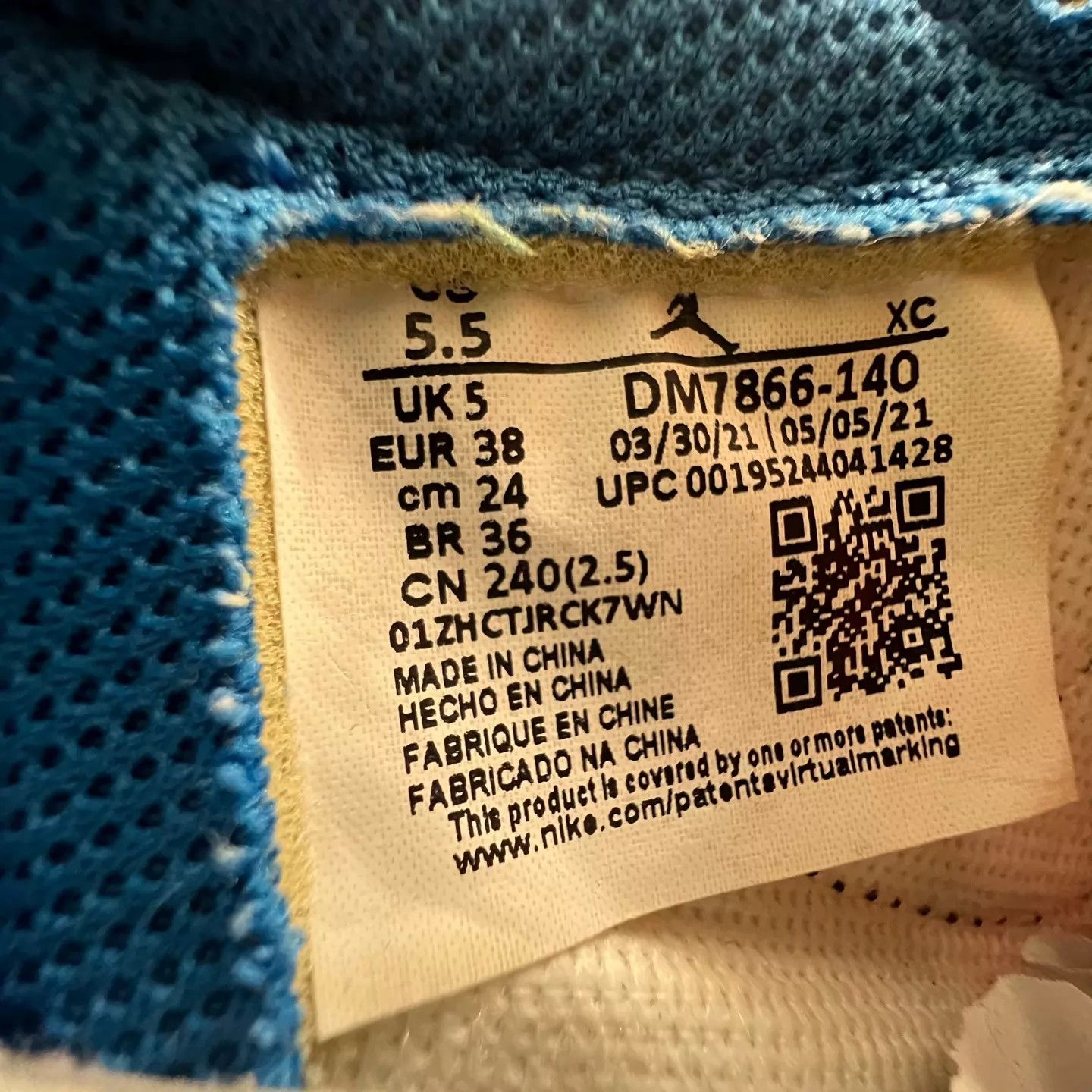 Nike AJ1 Low TS Lightning Barbed Size US 7.5 / IT 37.5 - 8 Thumbnail