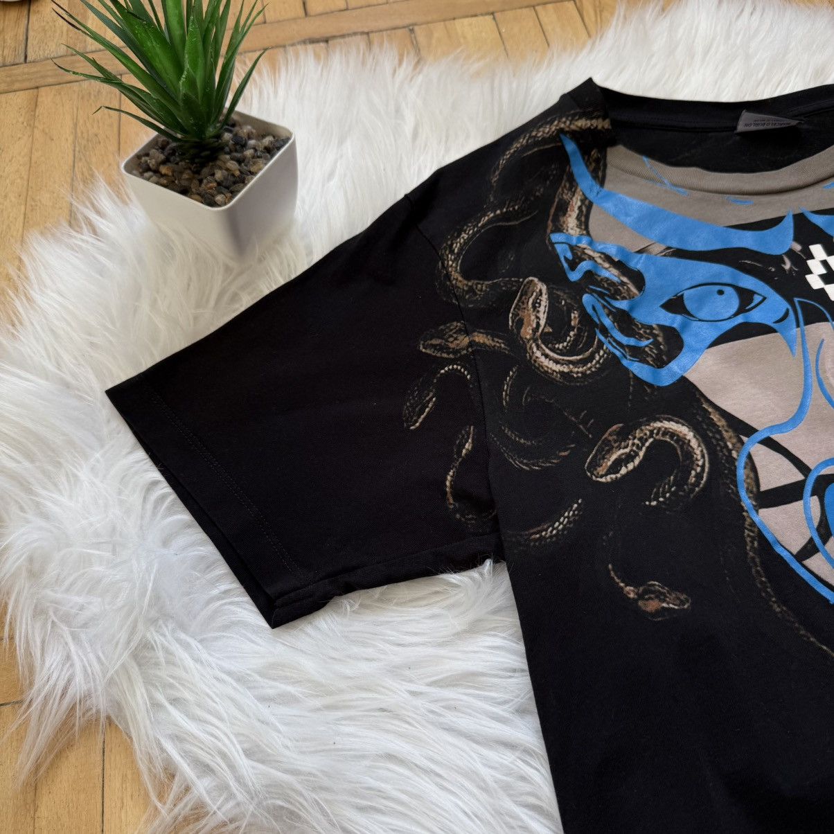 Marcelo Burlon 📌 Crazy Marcelo Burlon Y2K Medusa Graphic T-Shirt Size US XXS / EU 40 - 7 Thumbnail