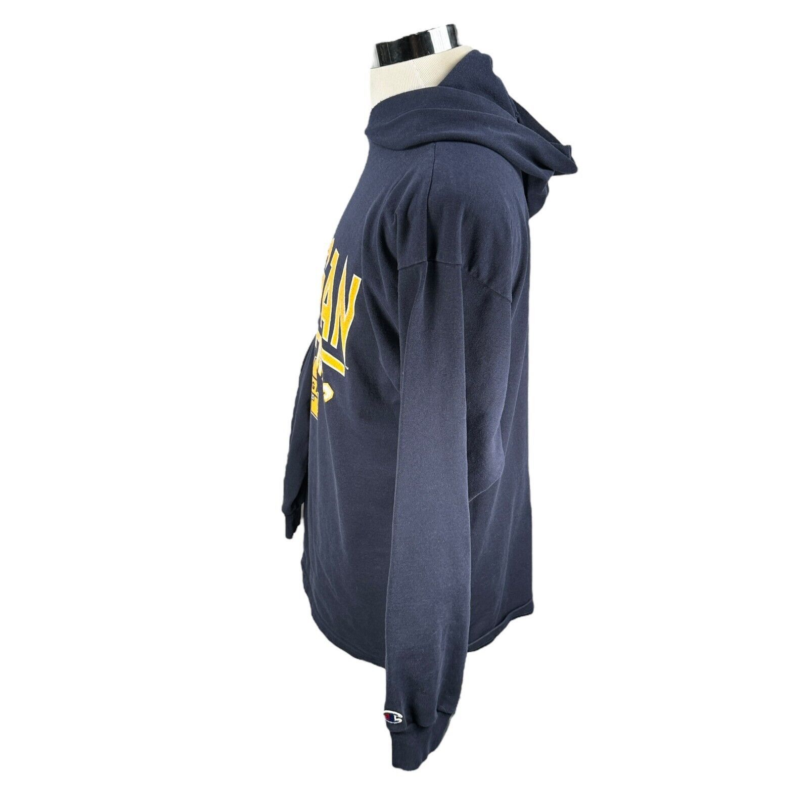 Champion Vintage Champion Michigan Wolverines Hoodie Mens Large Blue Size US L / EU 52-54 / 3 - 3 Thumbnail