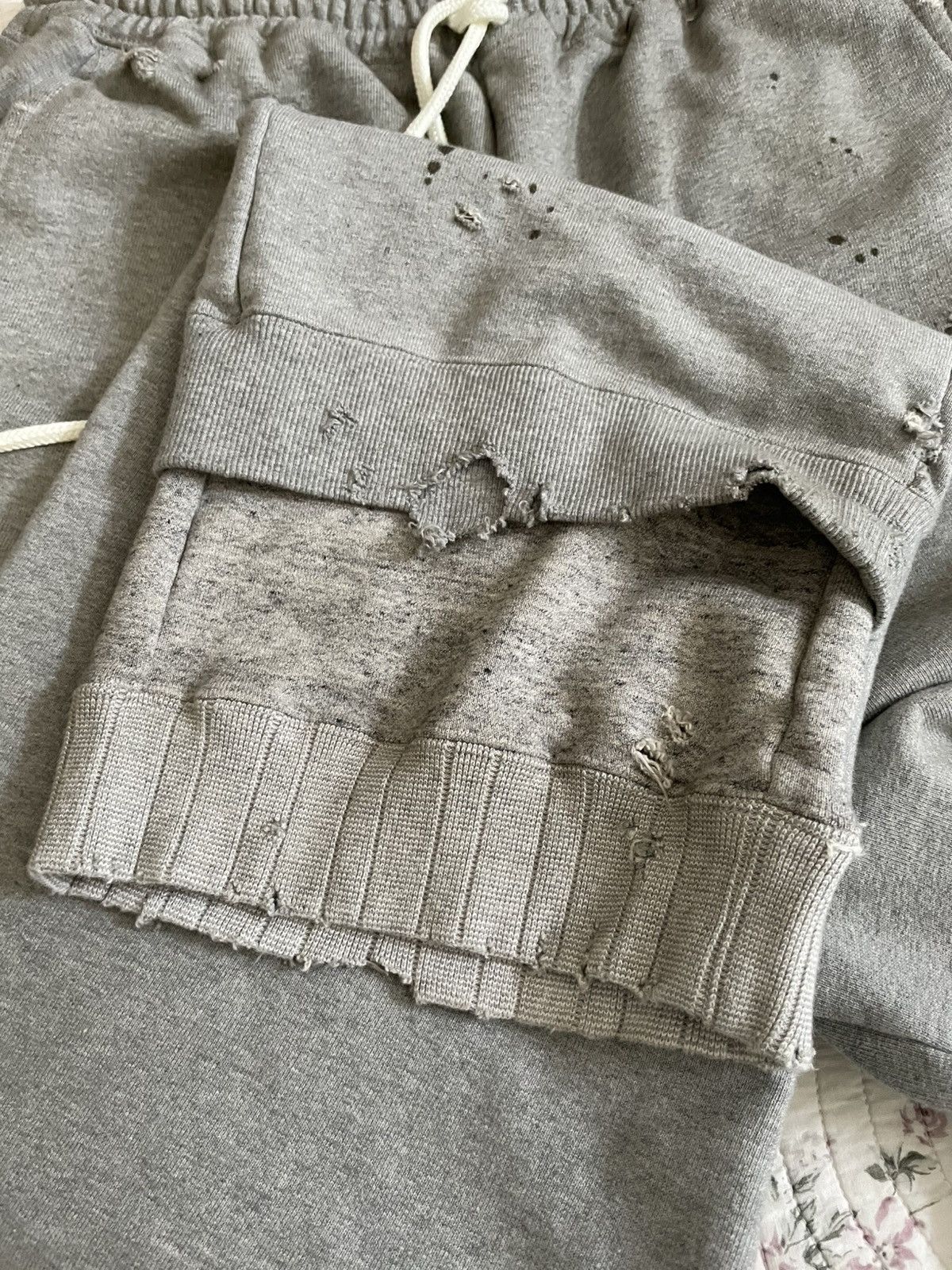Maison MIHARA YASUHIRO Mihara Yasuhiro Grey layered sweatpants Size US 31 - 16 Thumbnail