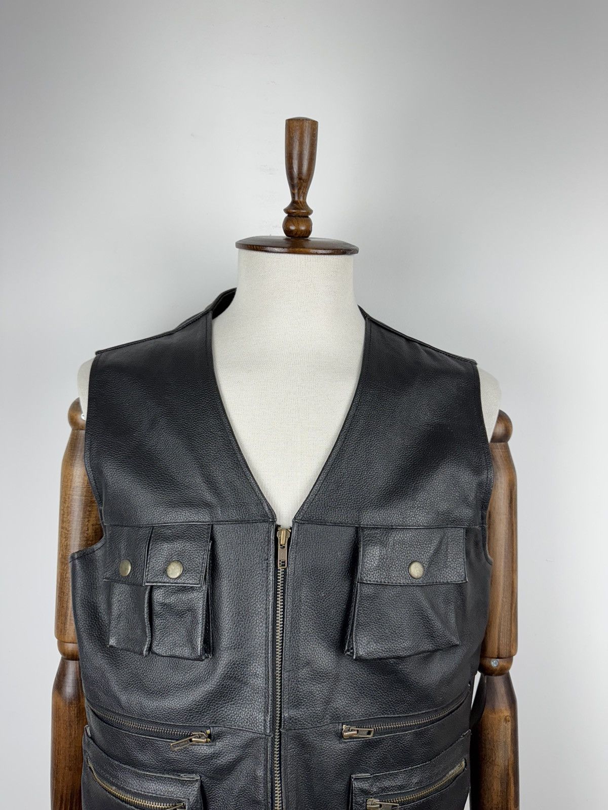 Vintage Vintage Real Leather Retro Bike Vest Jacket size L Size US XL / EU 56 / 4 - 2 Thumbnail