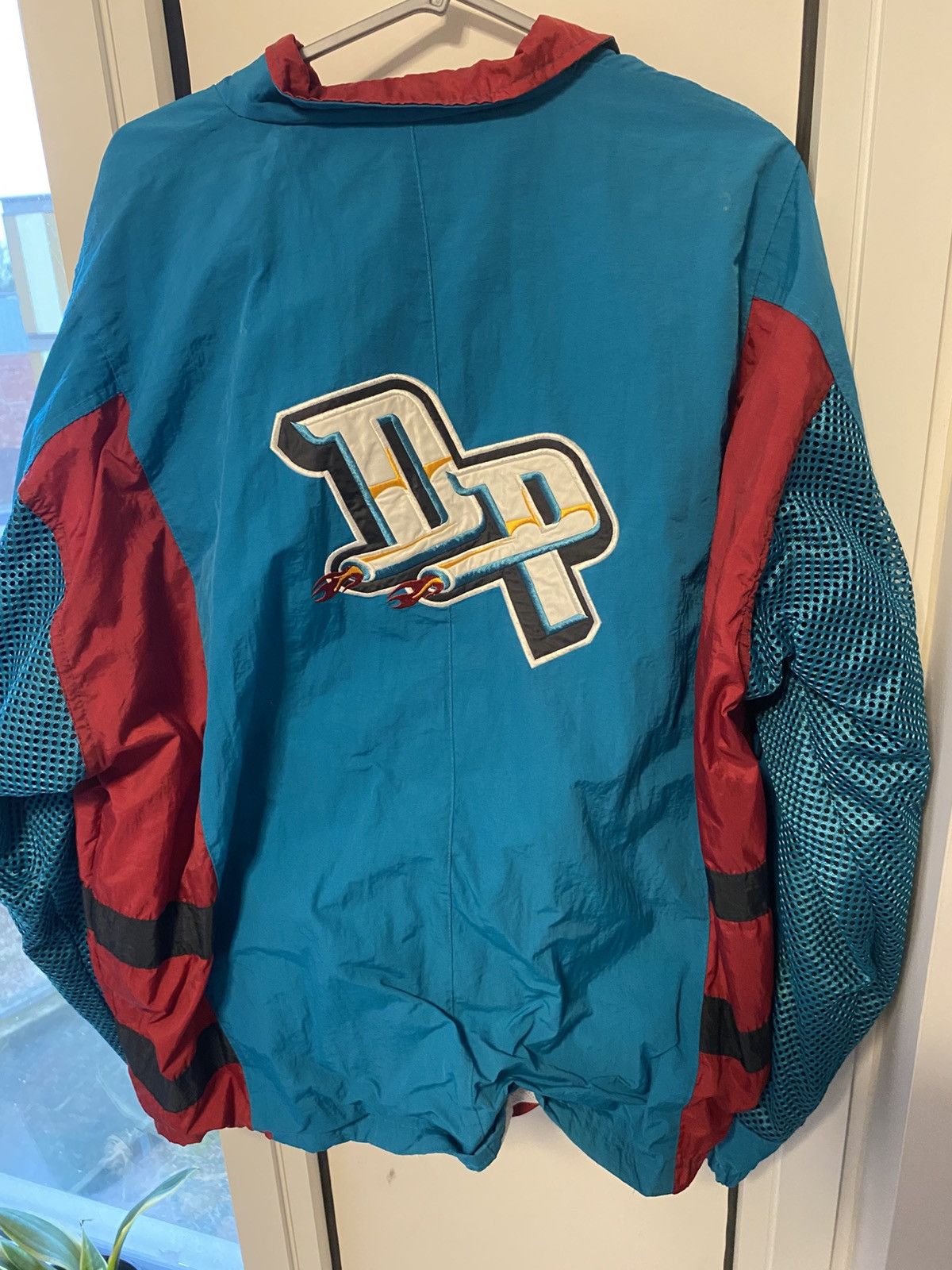 Champion × NBA Champion NBA Detroit Pistons Jacket Size US XL / EU 56 / 4 - 2 Thumbnail