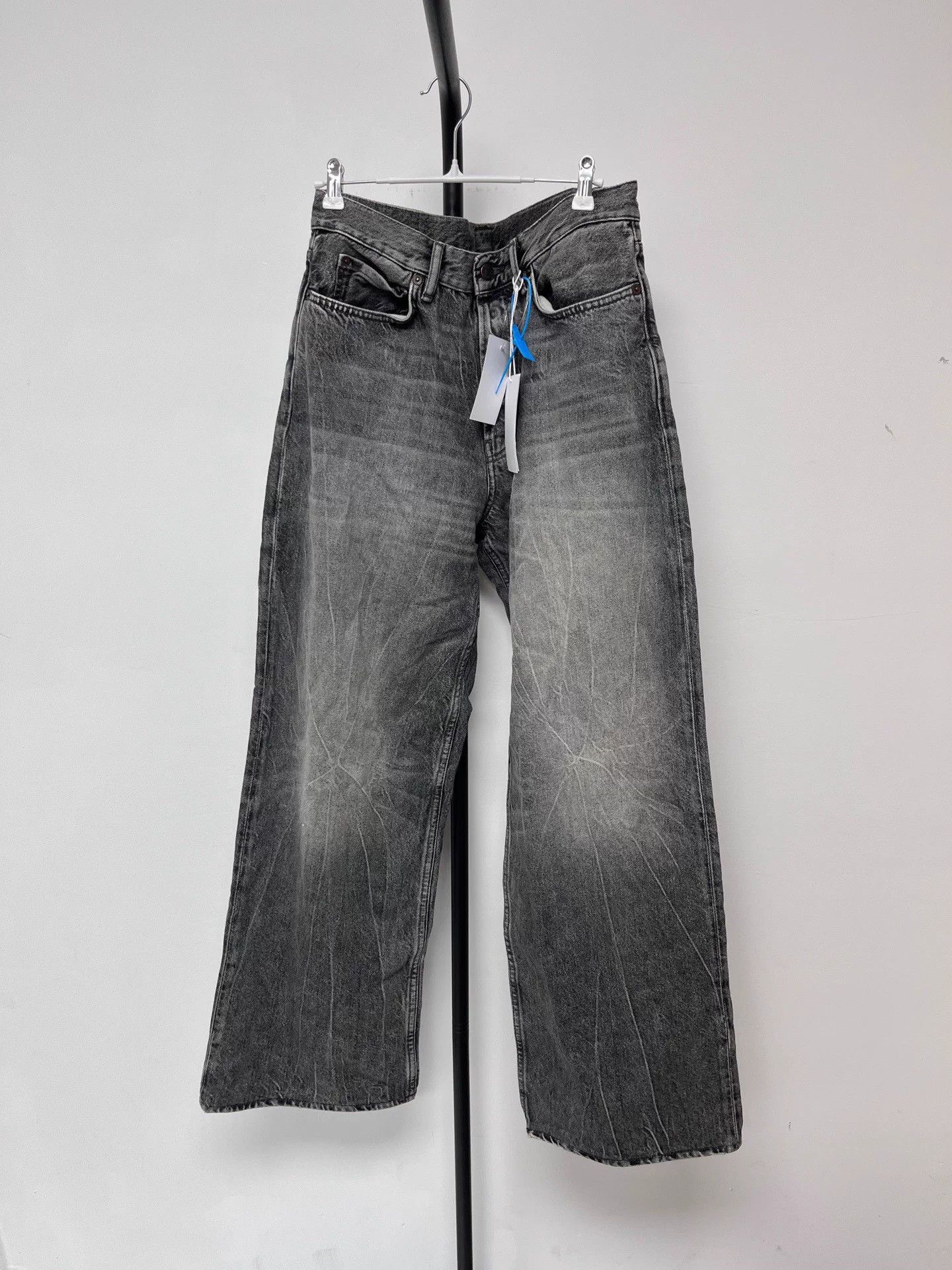 Acne Studios Acne Studios Vintage Wash Low Waist Wide Leg Jeans M Size US 34 / EU 50 - 1 Thumbnail