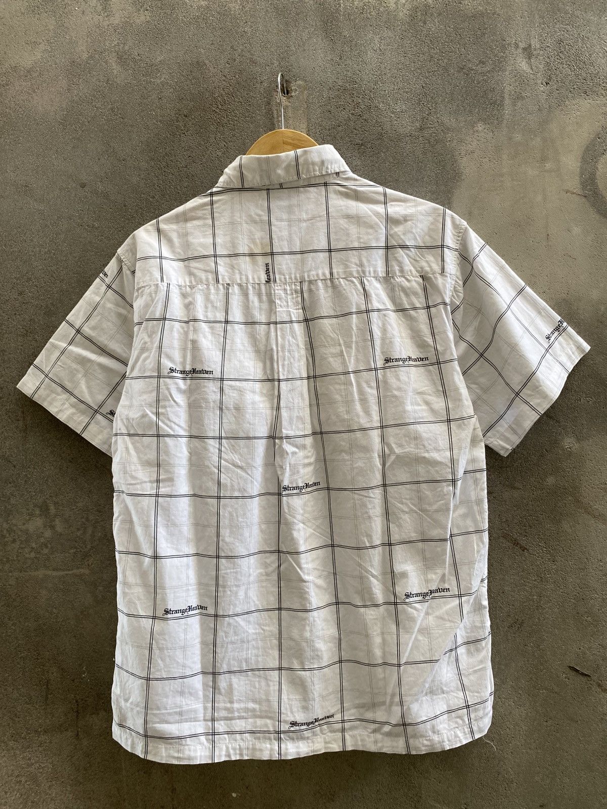 14th Addiction 2000s Strange Heaven short sleeves Shirt Size US L / EU 52-54 / 3 - 12 Thumbnail