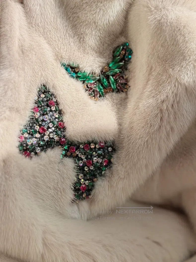 Valentino Valentino Mink fur butterfly rhinestone coat Size M / US 6-8 / IT 42-44 - 7 Thumbnail