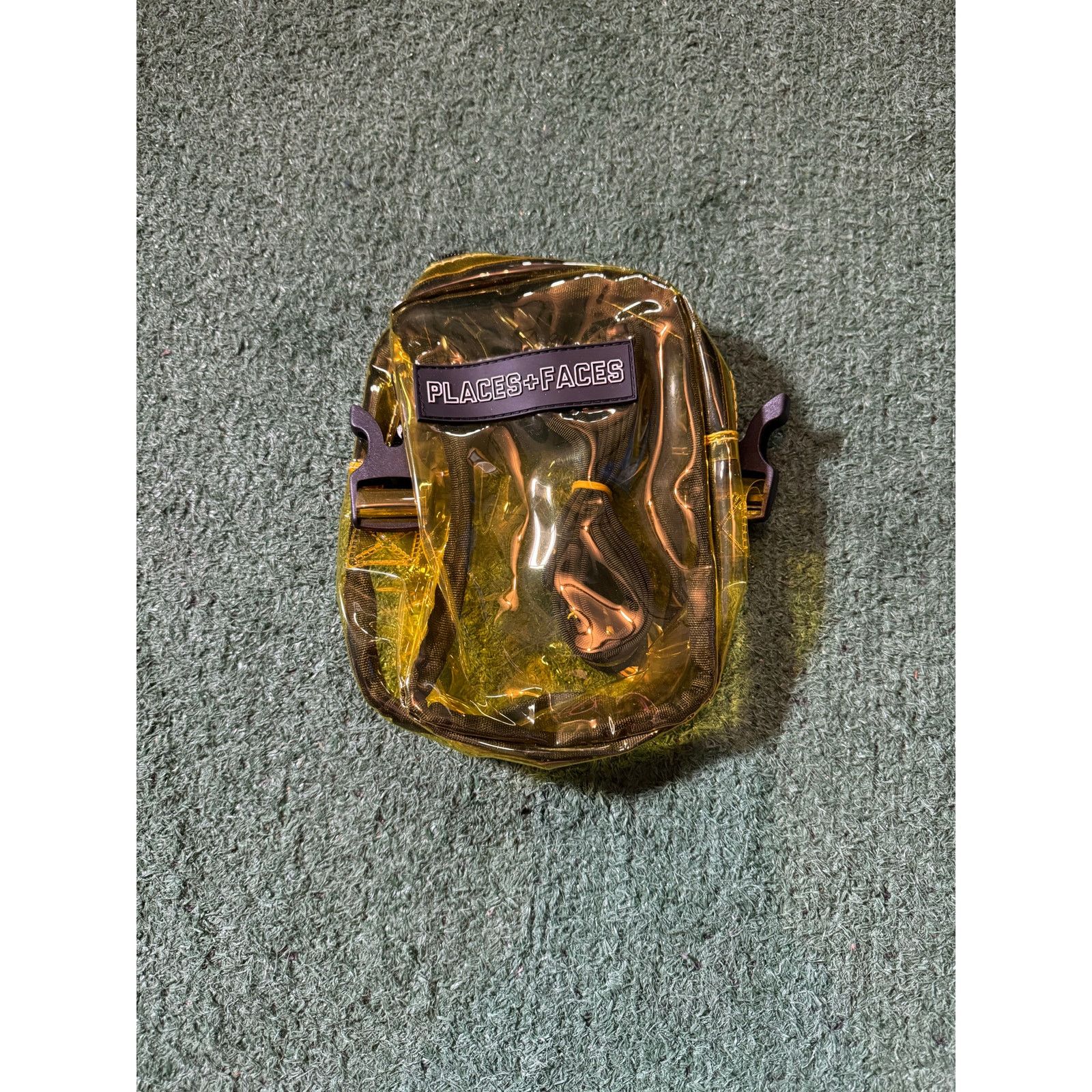 Places + Faces Places and Faces Side Bag Yellow Rare Limited Size ONE SIZE - 1 Preview