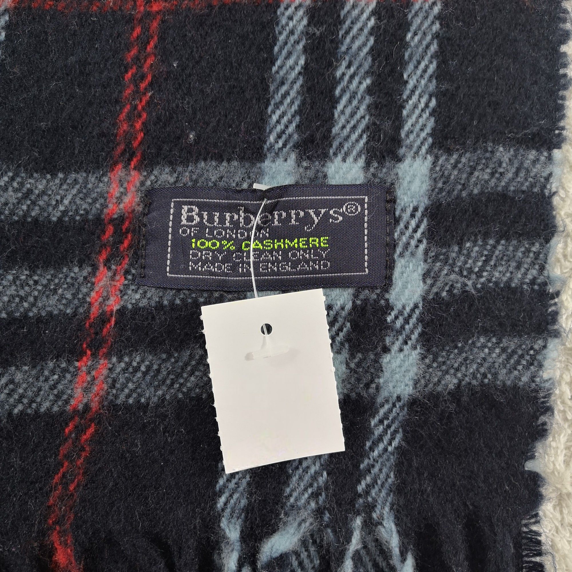 Burberry Vintage Burberry Scarf Tartan Muffler Cashmere Scarves Size ONE SIZE - 4 Thumbnail