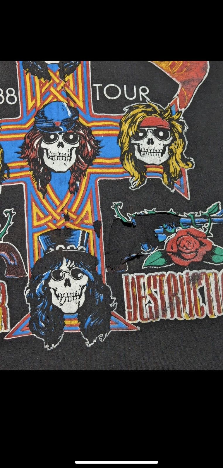Vintage Vintage 1988 Guns N Roses Tour Tee L Single Stitch Size US L / EU 52-54 / 3 - 6 Thumbnail