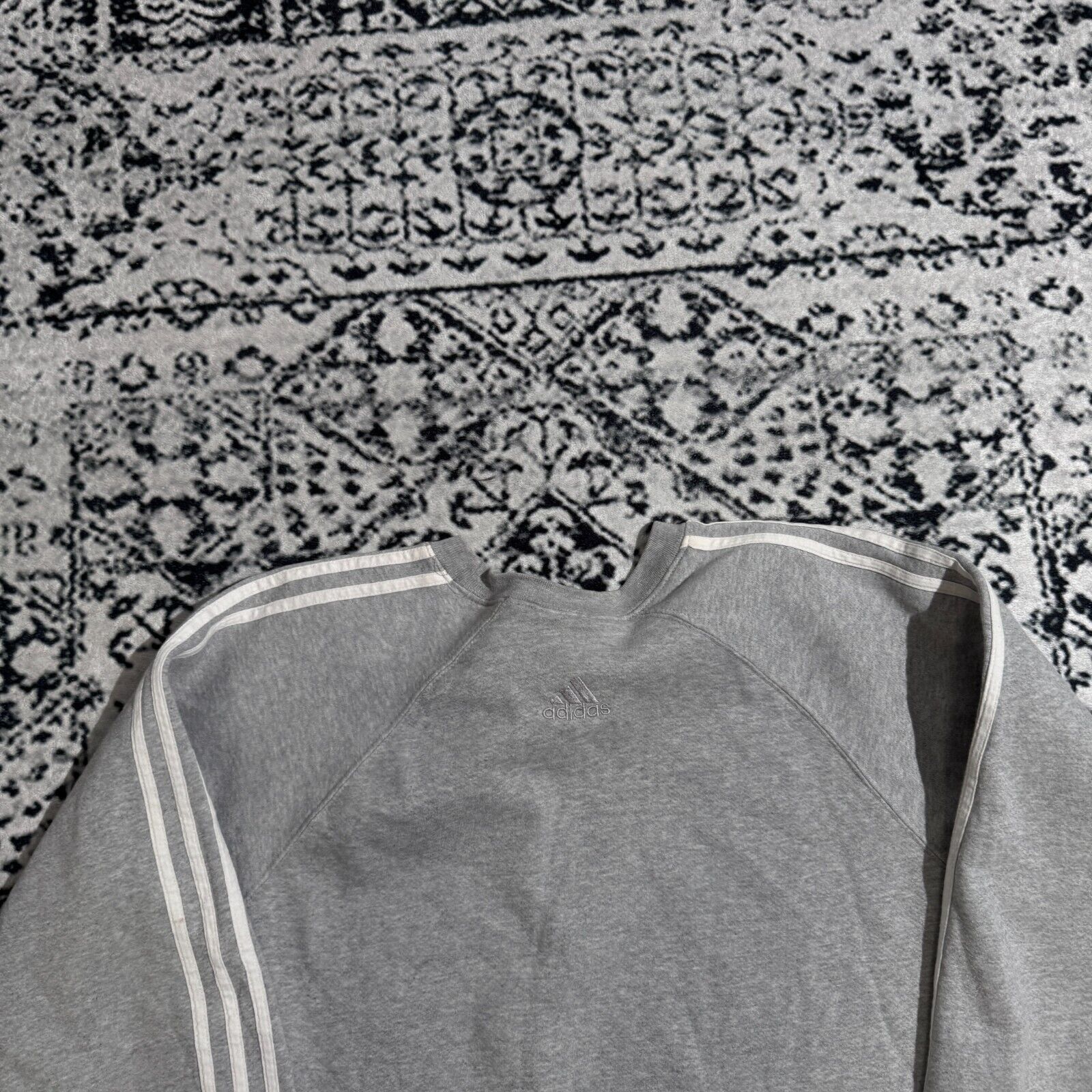 Adidas × Vintage Vintage Adidas Women's Gray Cotton Crewneck Size L Size US L / EU 52-54 / 3 - 10 Thumbnail