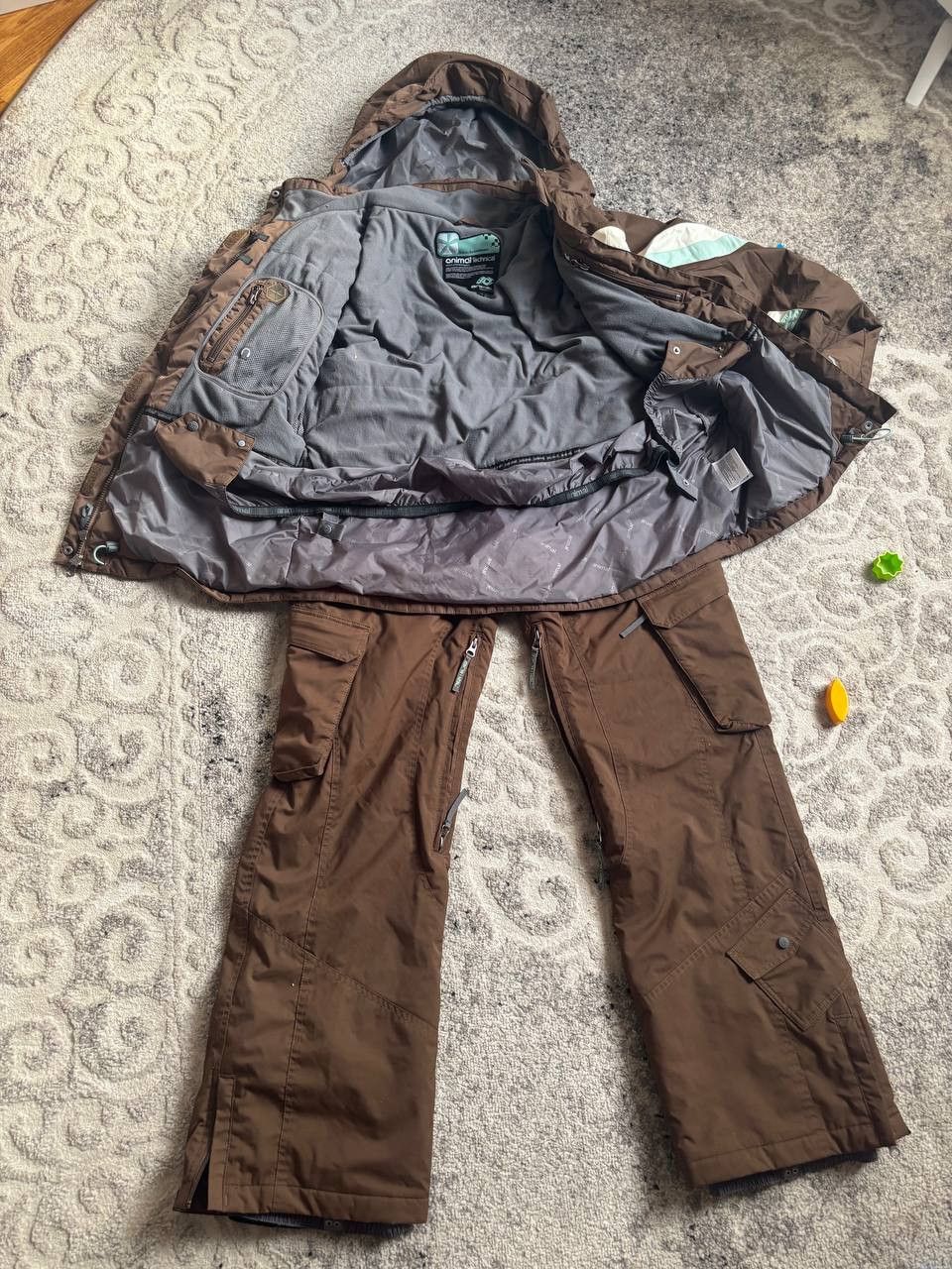 Vintage Animal Technical Women's Ski Suit Set - Size M (12-14) Size M / US 6-8 / IT 42-44 - 17 Thumbnail