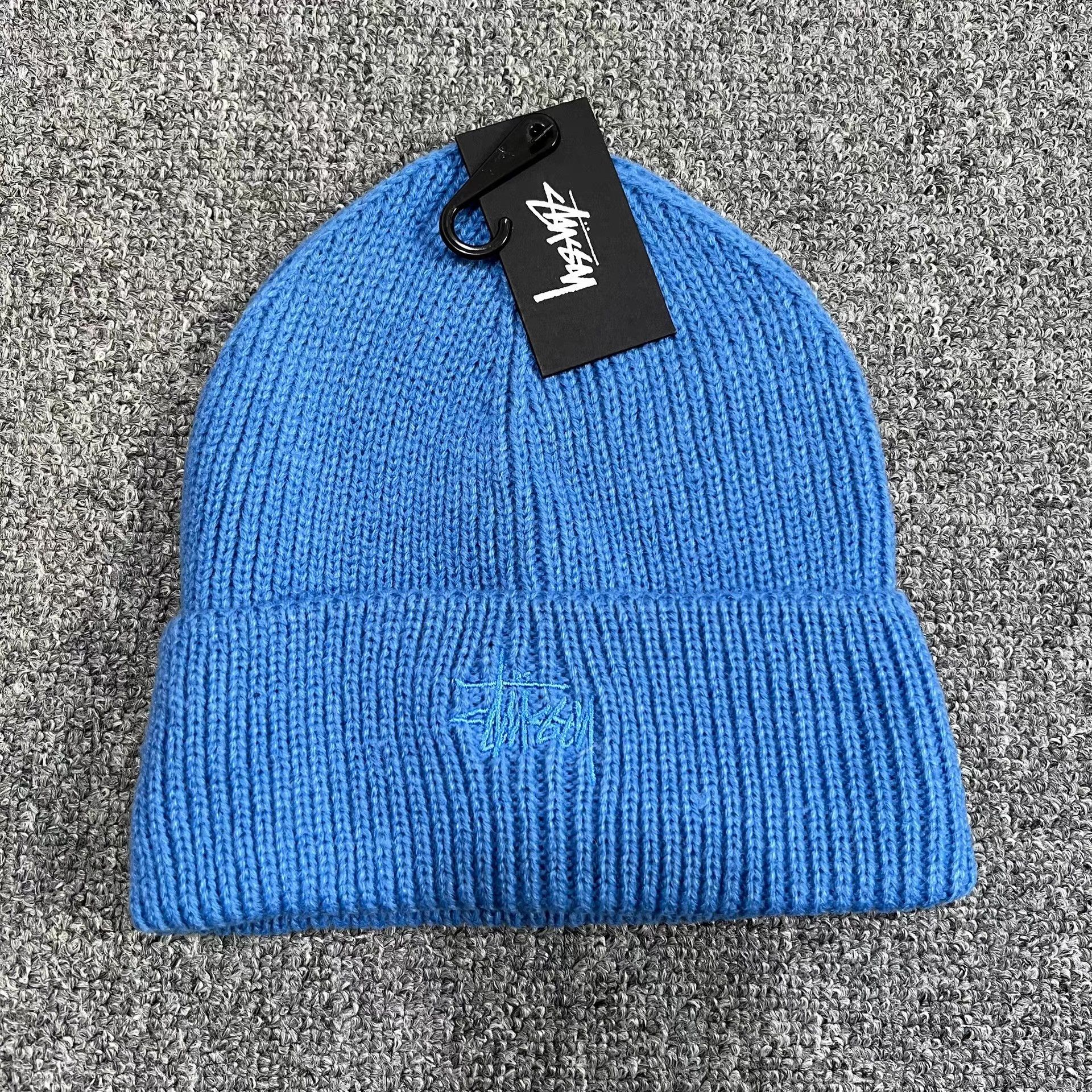 Stussy Stussy classic solid color embroidered logo knit beanie Q7 Size ONE SIZE - 7 Thumbnail