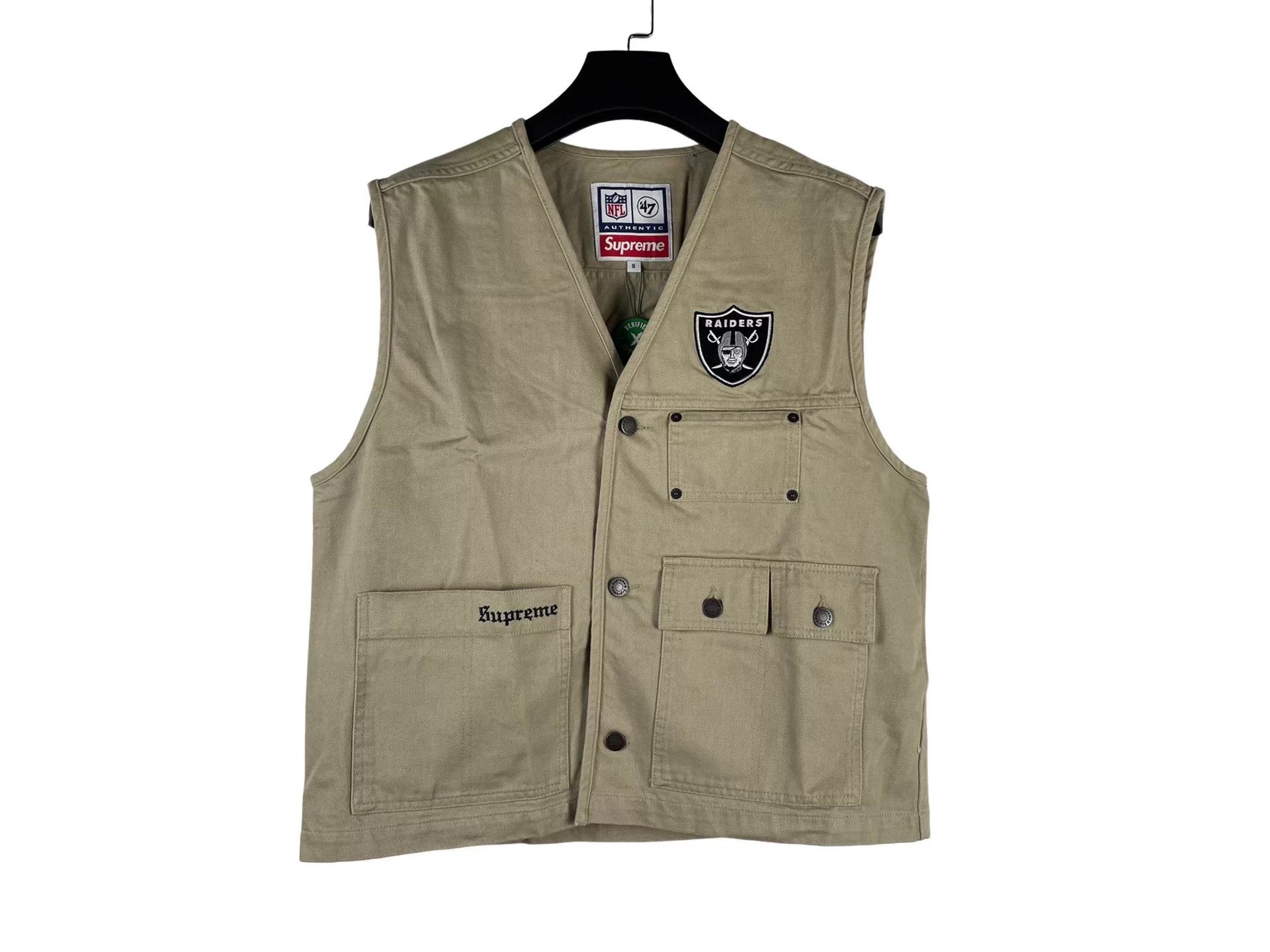 Supreme Supreme NFL x Raiders '47 Denim Vest SS20 Size US S / EU 44-46 / 1 - 1 Thumbnail