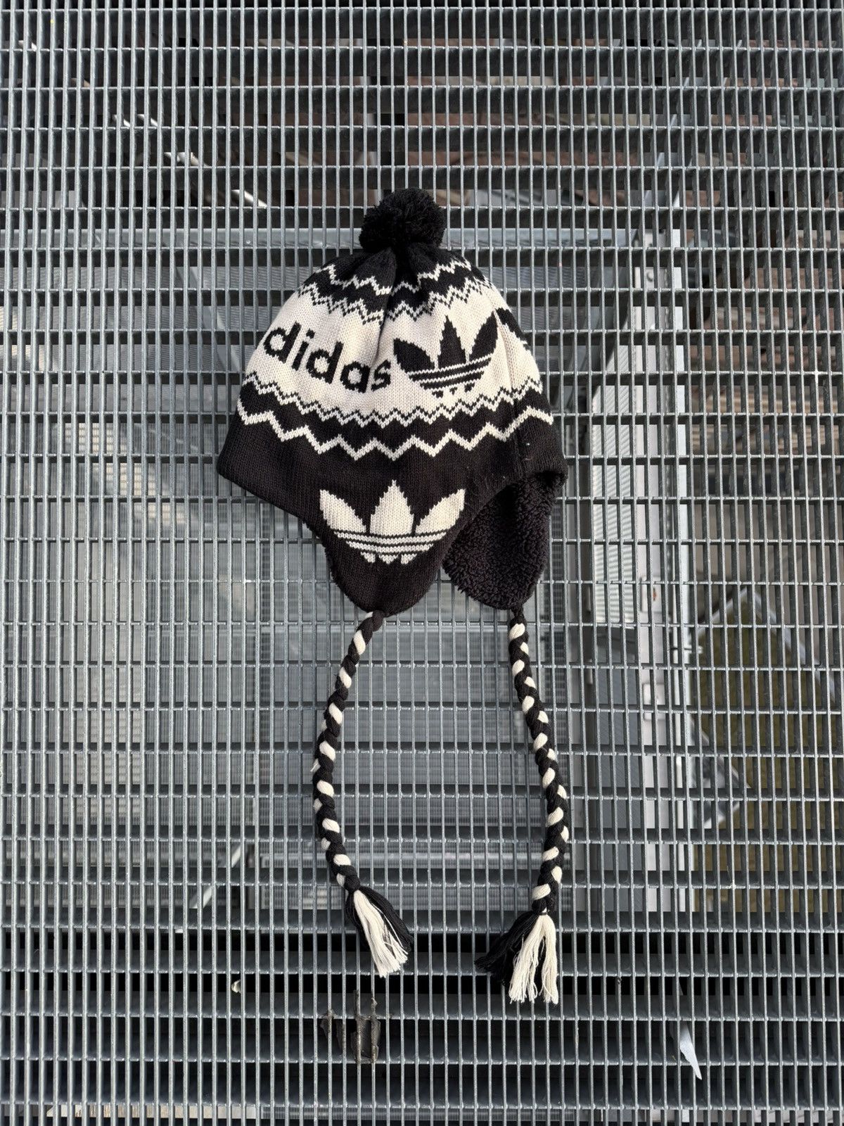 Adidas Adidas Y2K Streetwear Hat Size ONE SIZE - 2 Thumbnail