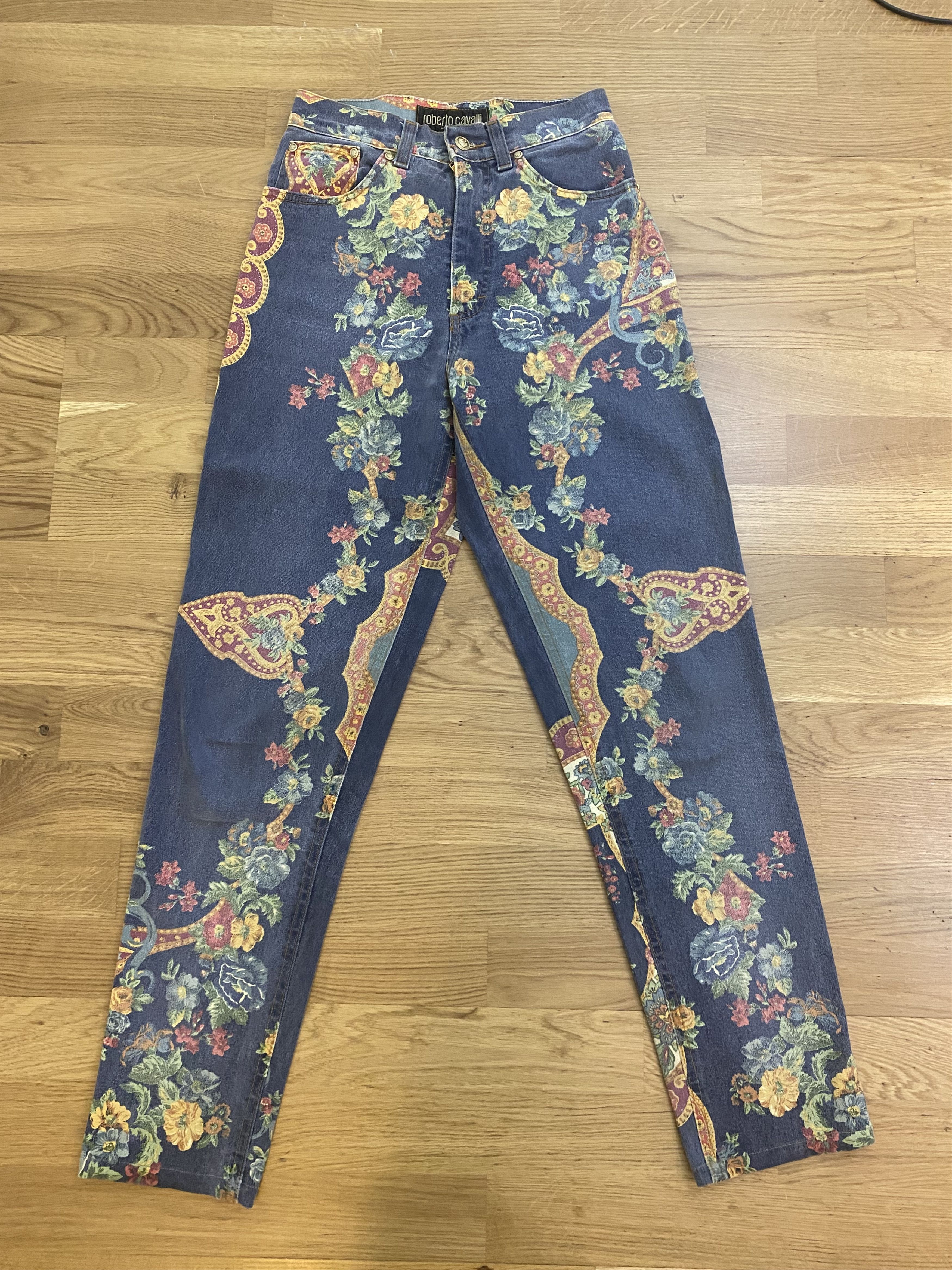 Roberto Cavalli Roberto Cavalli Floral Baroque Print Jeans Denim Small XS Size 26" / US 2 / IT 38 - 1 Thumbnail