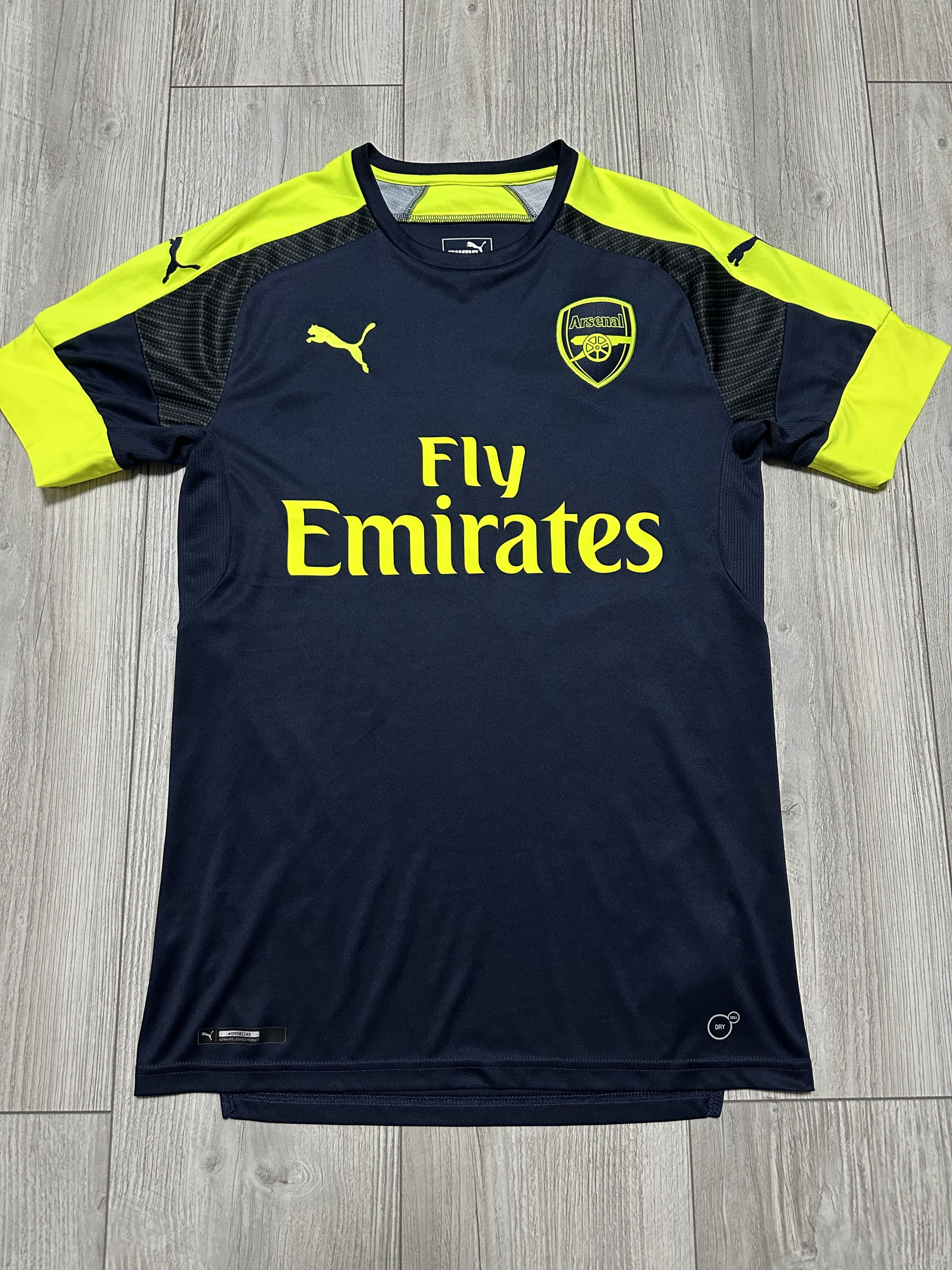 Puma Puma Arsenal 2016 2017 Third Football Shirt Soccer Jersey Size US S / EU 44-46 / 1 - 1 Thumbnail