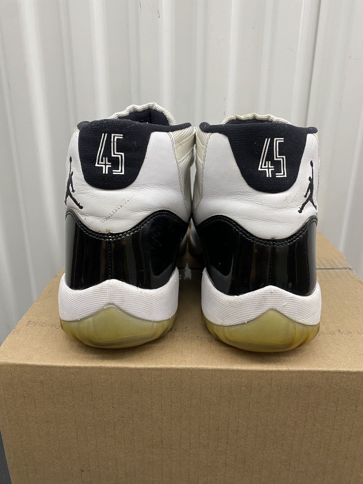 Jordan Brand Nike Air Jordan Retro 11 Concord 2018 Size 10.5 Men Size US 10.5 / EU 43-44 - 6 Thumbnail