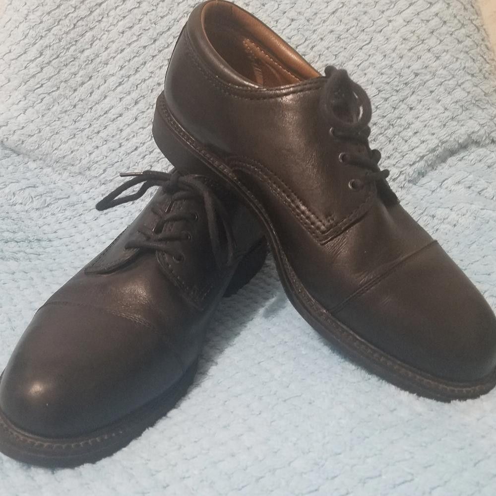 Dockers Dockers Black Oxfords Size 9 1/2 Wide Size US 9.5 / EU 42-43 - 1 Thumbnail