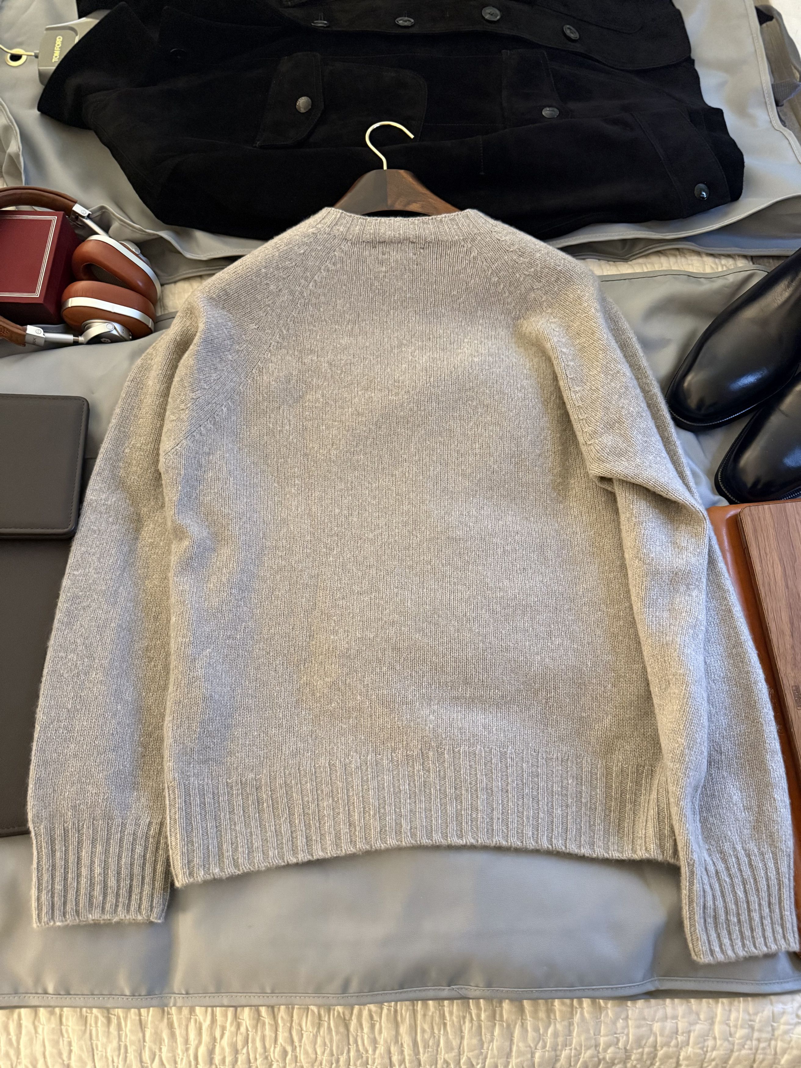 Tom Ford Best Dressed $2,000 w/tax TOM FORD 100% Cashmere Crewneck Size US M / EU 48-50 / 2 - 15 Thumbnail