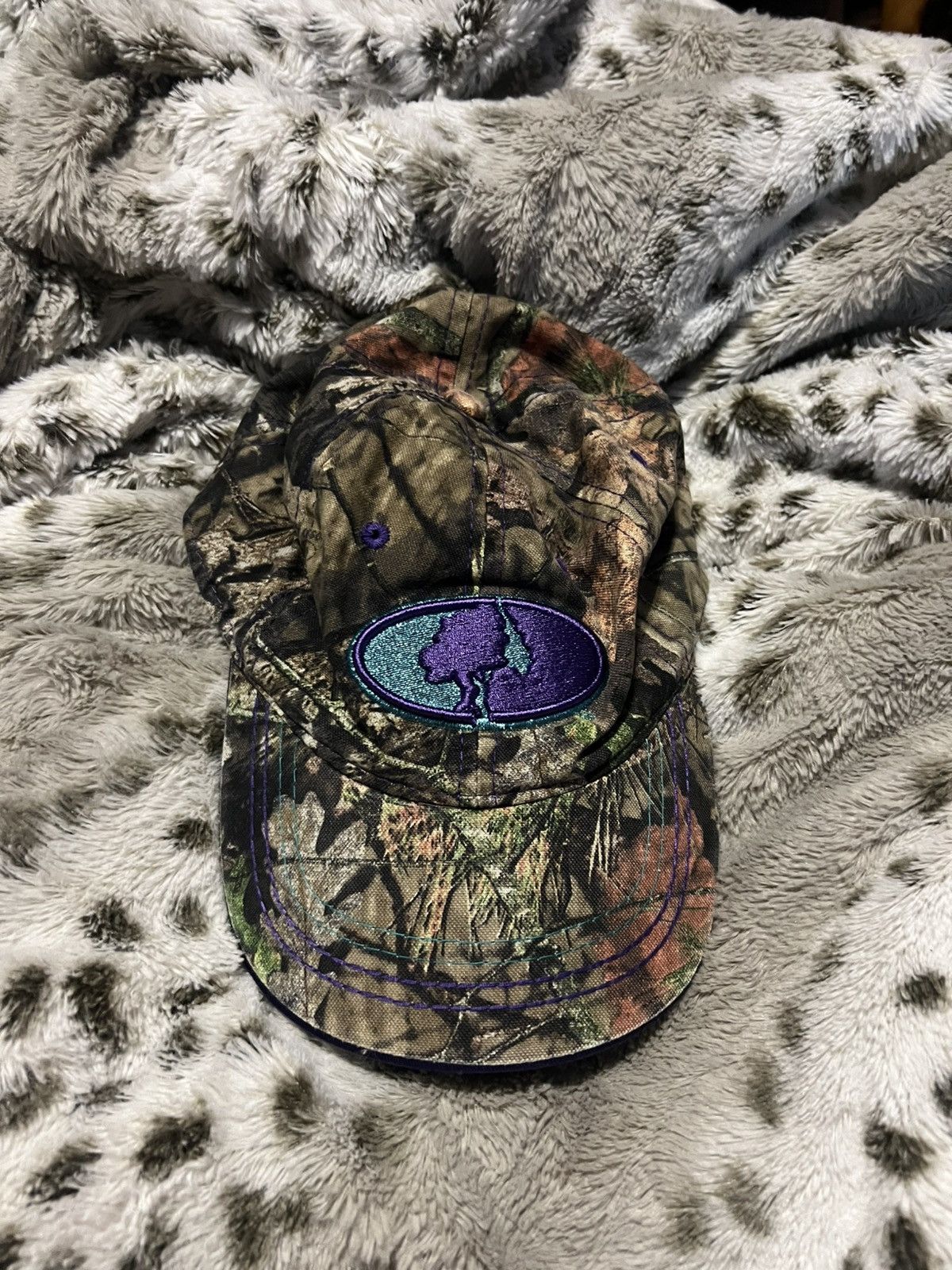 Mossy Oaks Y2K Camo Mossy Oak Sparkle Logo Hat Size ONE SIZE - 1 Thumbnail