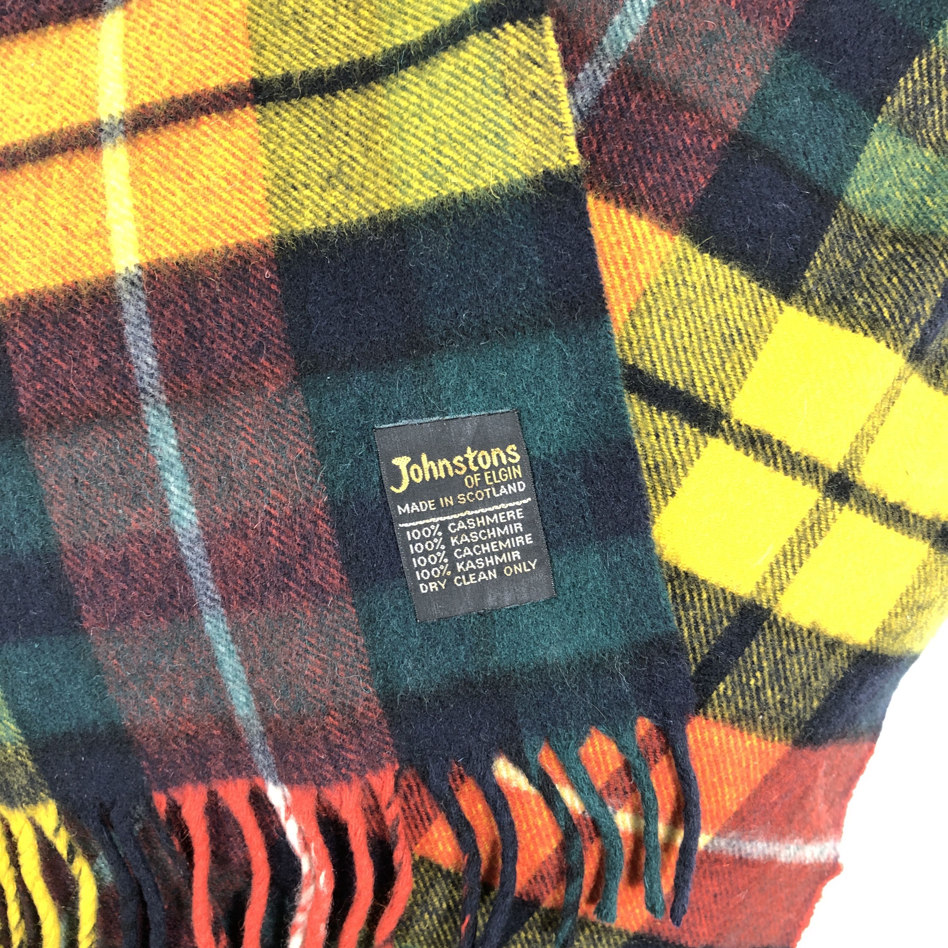 Johnstons Of Elgin Vintage Johnstons of Elgin Scarf Muffler MF096 Size ONE SIZE - 3 Thumbnail