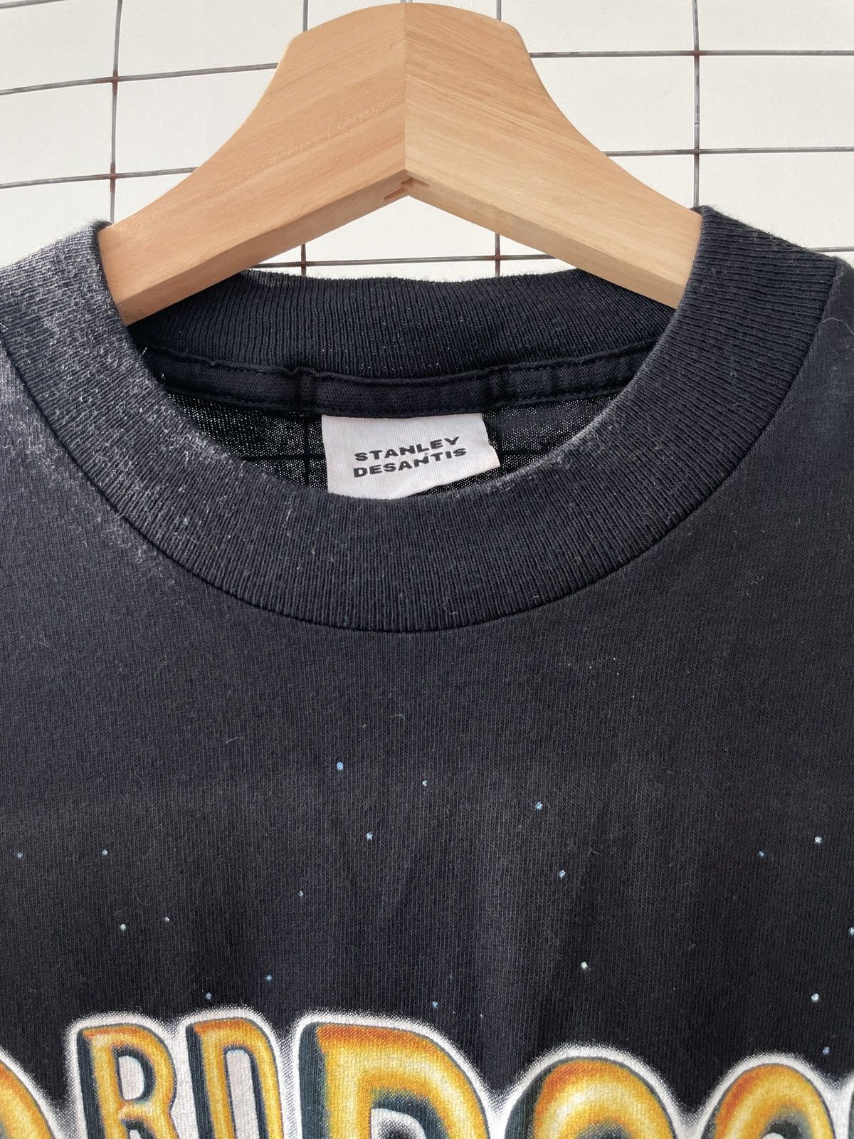 Vintage Vintage 3rd Rock From The Sun T-Shirt Size US XL / EU 56 / 4 - 2 Thumbnail