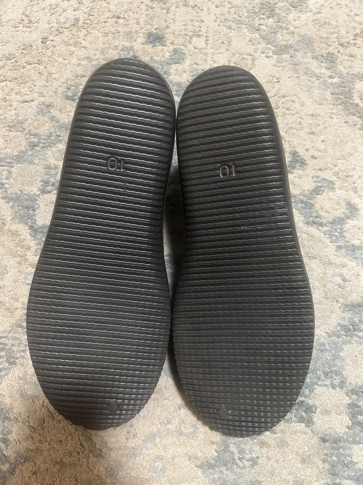 Yeezy Yeezy shoes Size US 10 / EU 43 - 4 Thumbnail