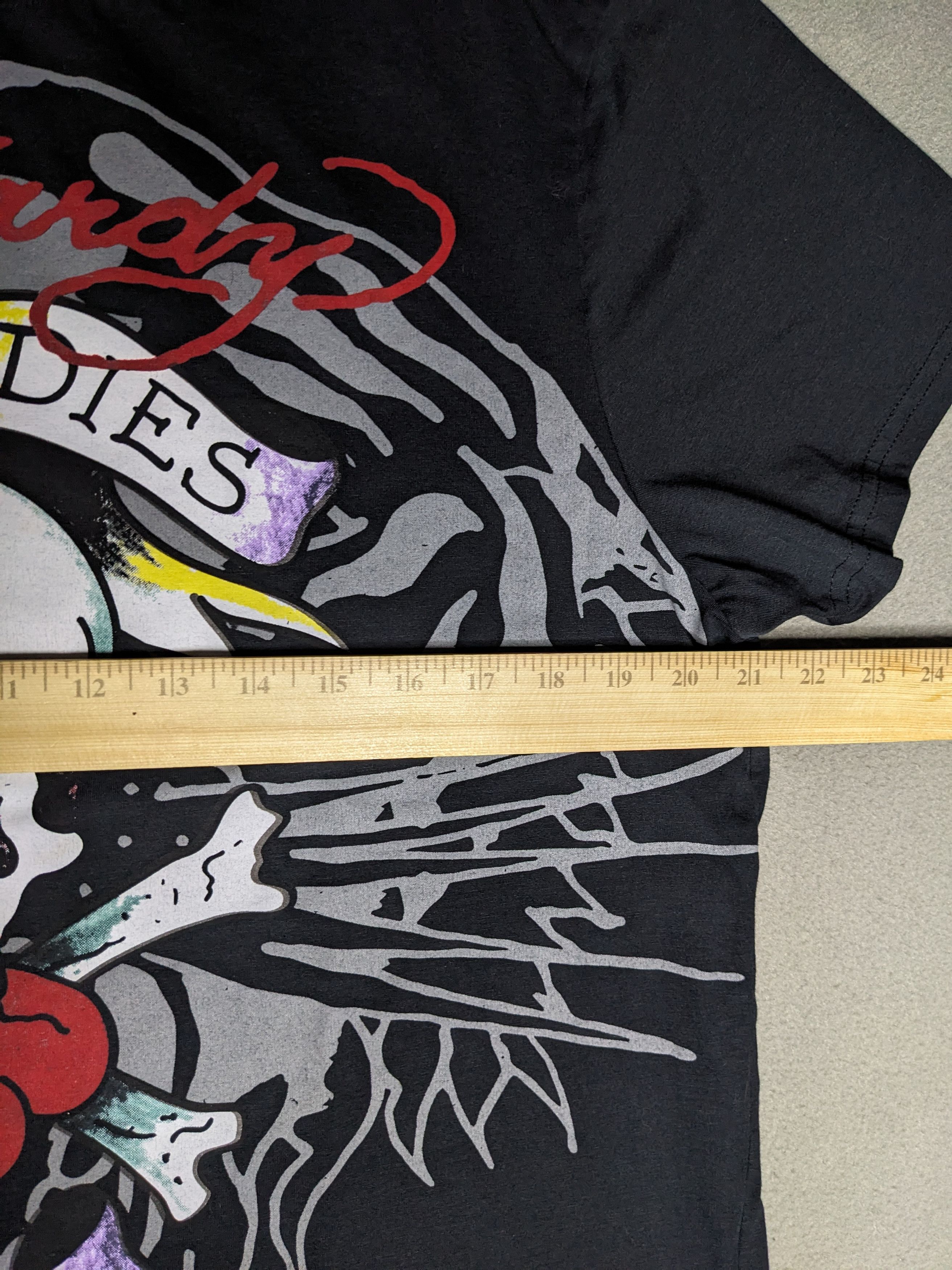 Ed Hardy Ed Hardy Love Dies Hard Skull T-Shirt Large Y2K Graphic 2008 Size US L / EU 52-54 / 3 - 9 Thumbnail