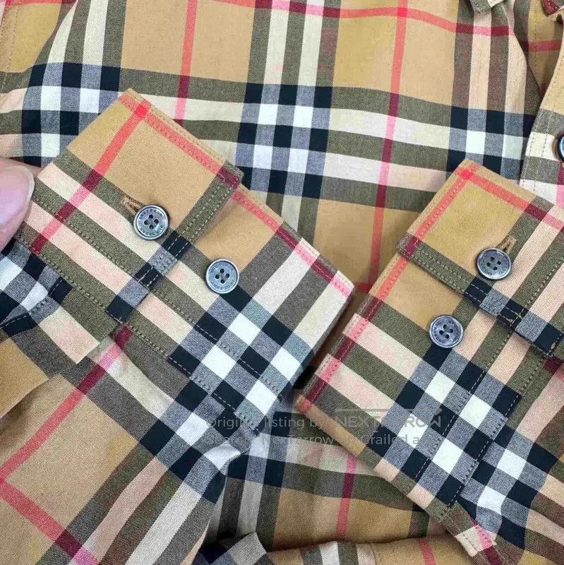 Burberry Burberry Men's Khaki Check Long Sleeve Shirt. Size US L / EU 52-54 / 3 - 5 Thumbnail