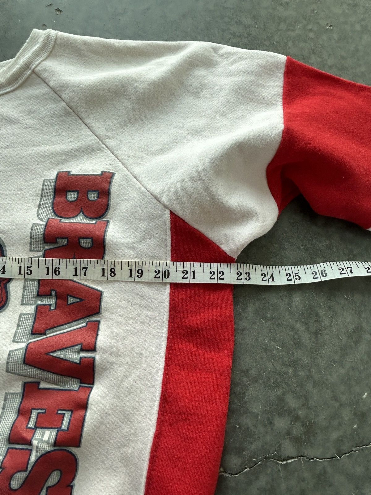 MLB Vintage 80s Atlanta Braves Raglan Crewneck Sweatshirt Size US M / EU 48-50 / 2 - 6 Thumbnail