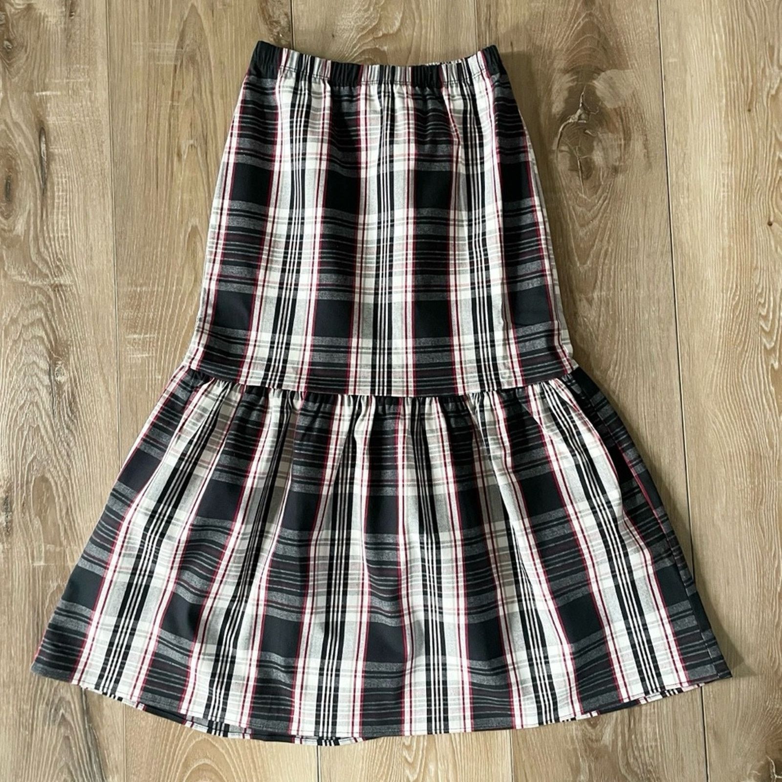 Urban Renewal Urban Outfitters Urban Renewal Remnants Plaid Midi Skirt S Size 24" / US 00 / IT 34 - 1 Thumbnail