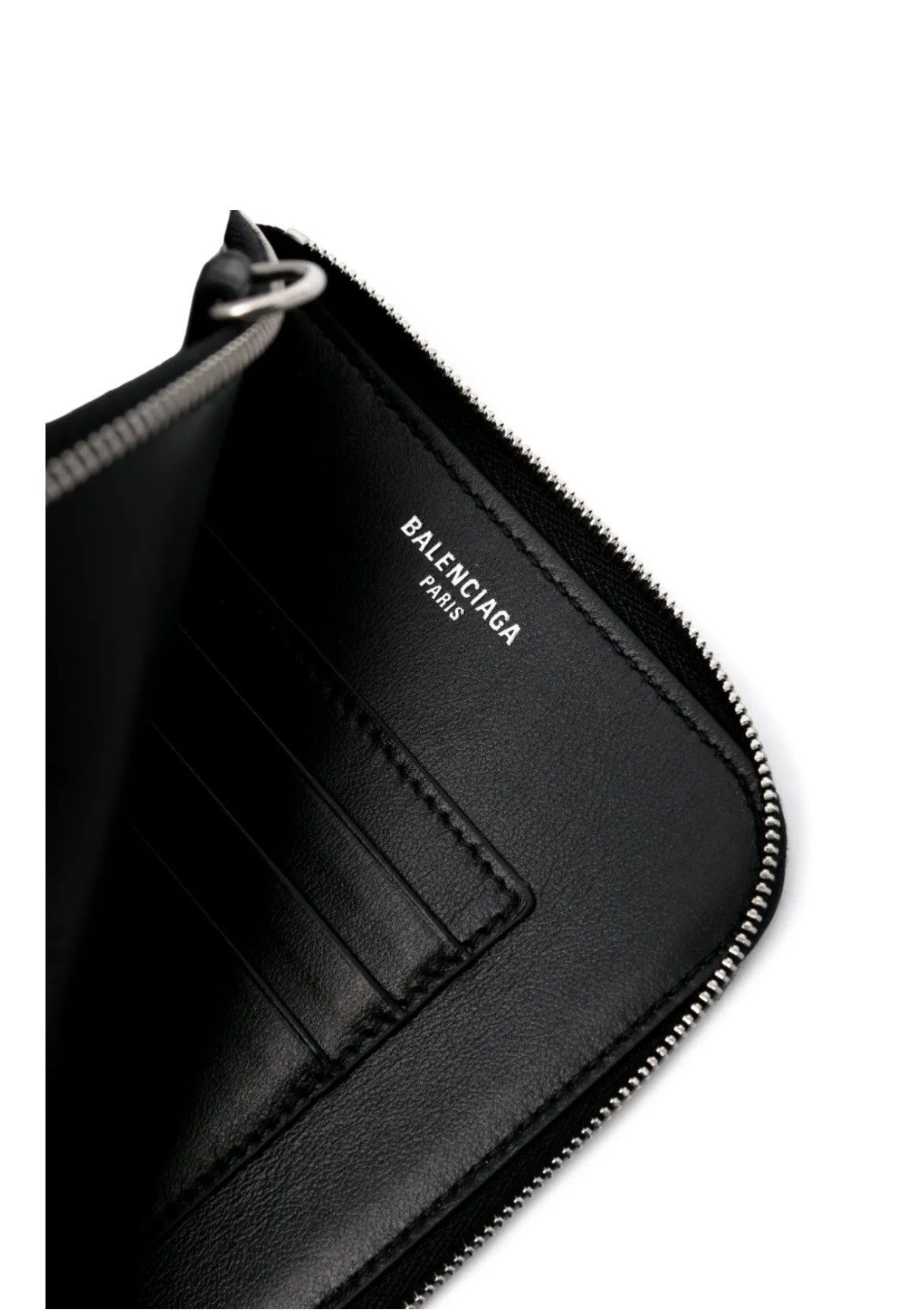 Balenciaga BNWT Rare Balenciaga Passport Case Size ONE SIZE - 3 Thumbnail