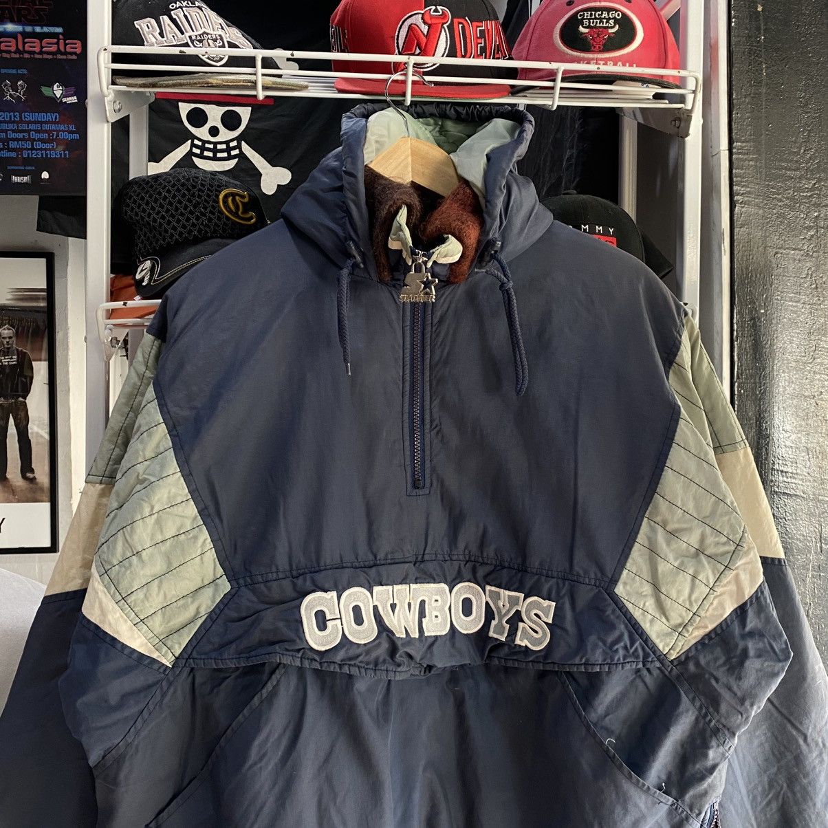 NFL × Starter × Vintage Vintage Dallas Cowboys Oversized Jacket Bombers Hoodies Size US M / EU 48-50 / 2 - 3 Thumbnail