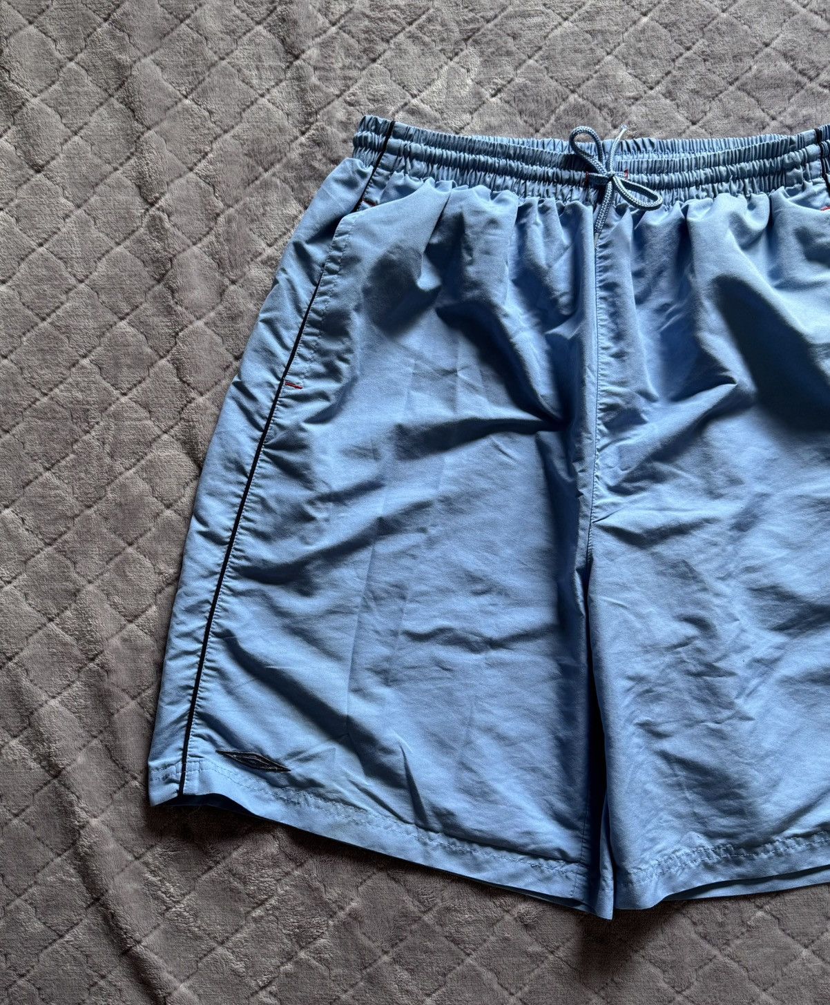 Umbro × Vintage Vintage 90s Umbro Soccer Big Logo Shorts Size US 36 / EU 52 - 2 Thumbnail