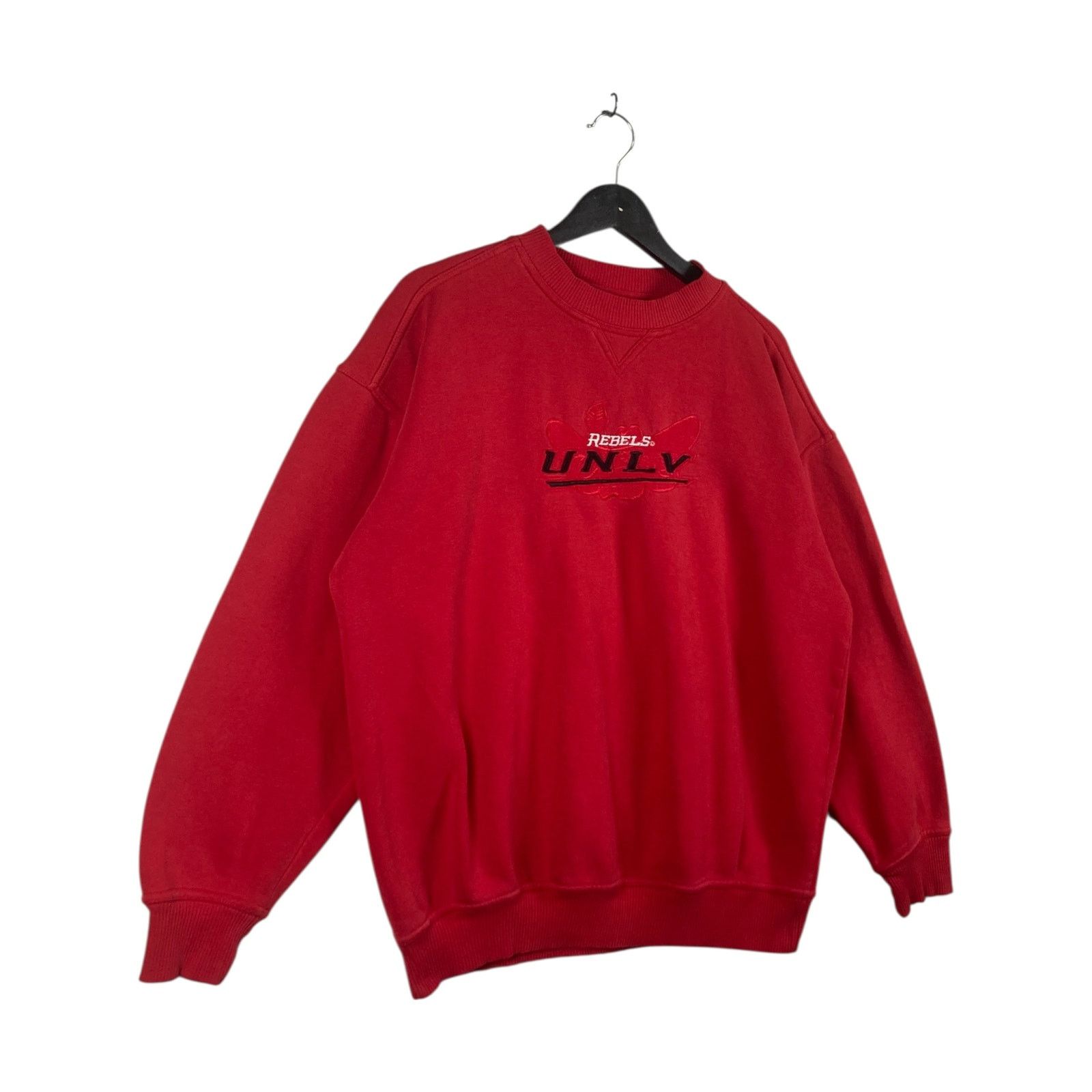 Vintage Vintage UNLV Rebels University of Nevada Crewneck Medium Size US M / EU 48-50 / 2 - 4 Thumbnail