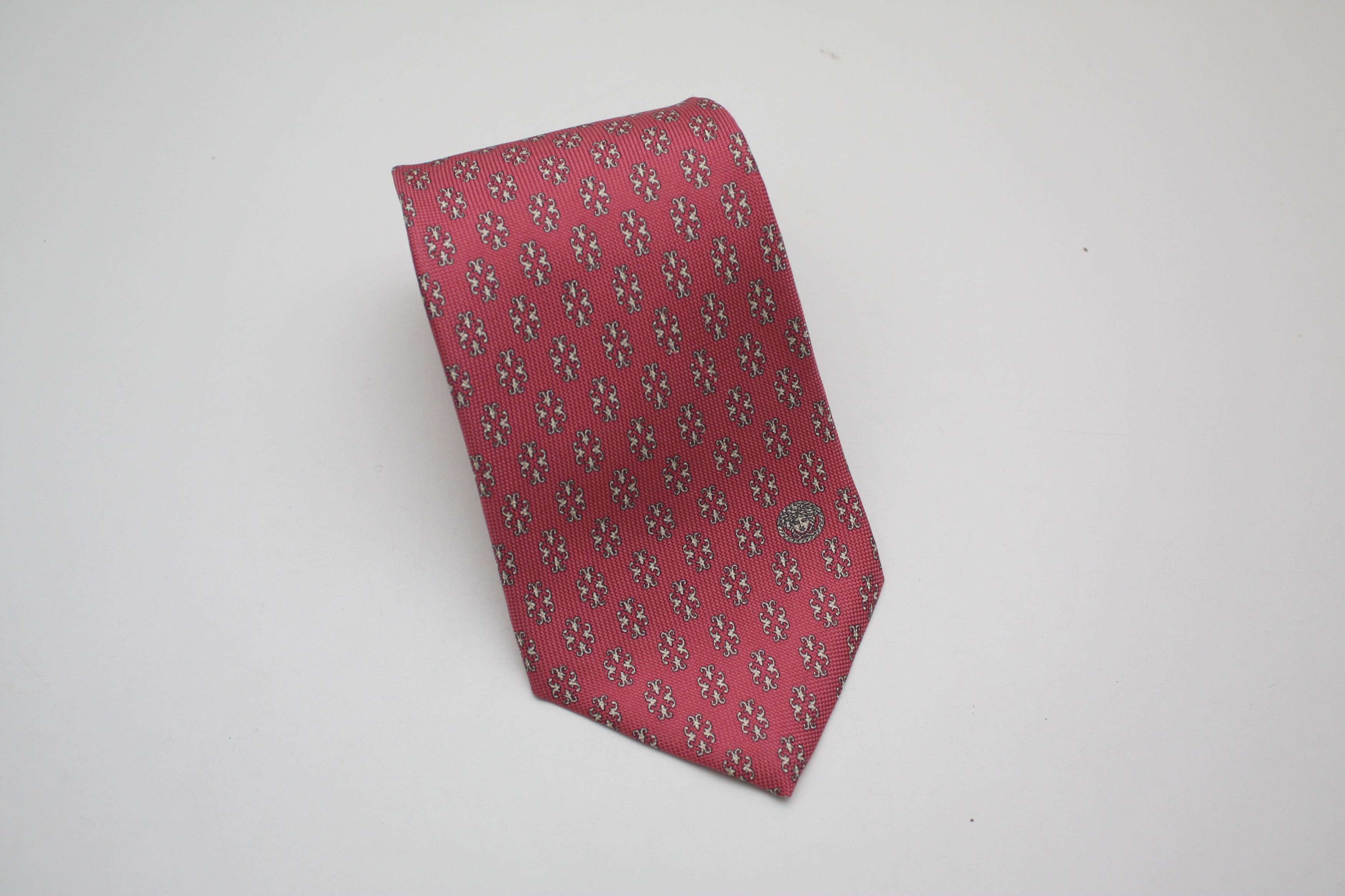 Versace Gianni Versace Pink Silk Tie Made In Italy Size ONE SIZE - 4 Thumbnail