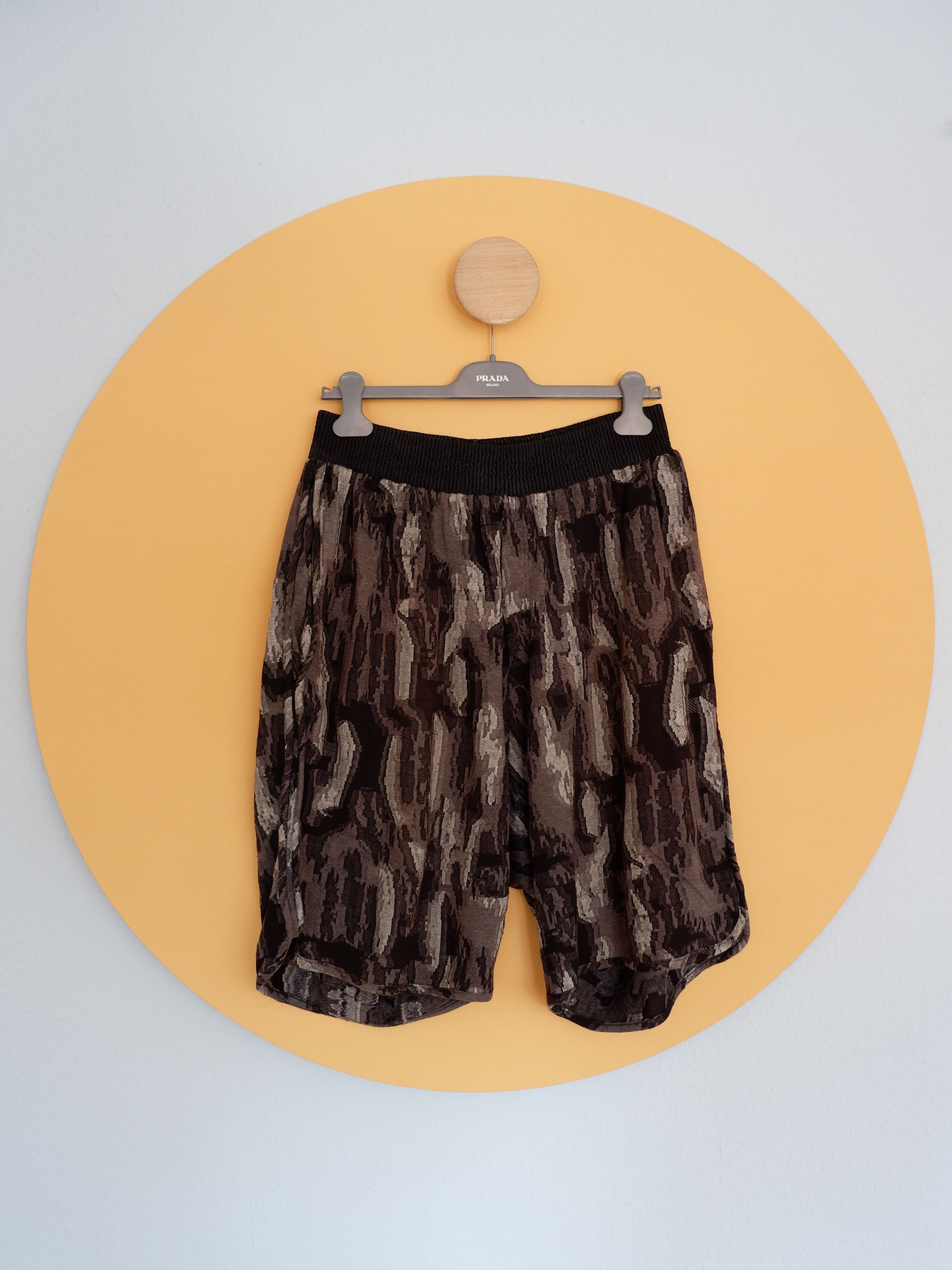 Damir Doma SILENT CARGO POD SHORTS | Grailed