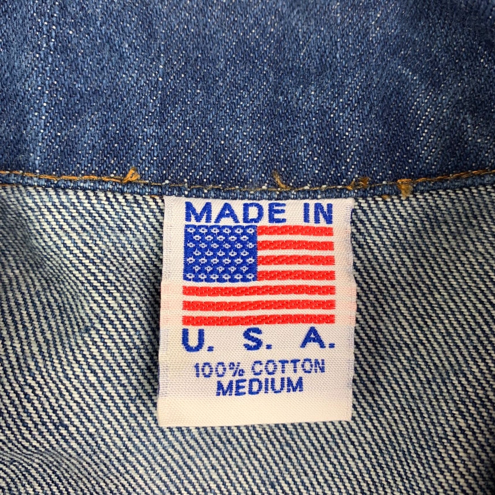 Denime VINTAGE Tyca Denim Trucker Jacket Men's Embossed Steam Engine Blue Medium USA Jacket Size US M / EU 48-50 / 2 - 7 Thumbnail