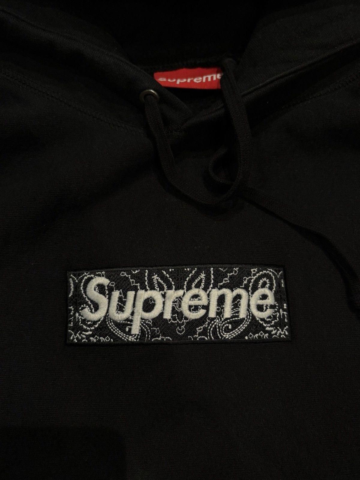 Supreme Supreme Black Bandana Box Logo Hoodie Size Small Size US S / EU 44-46 / 1 - 2 Thumbnail