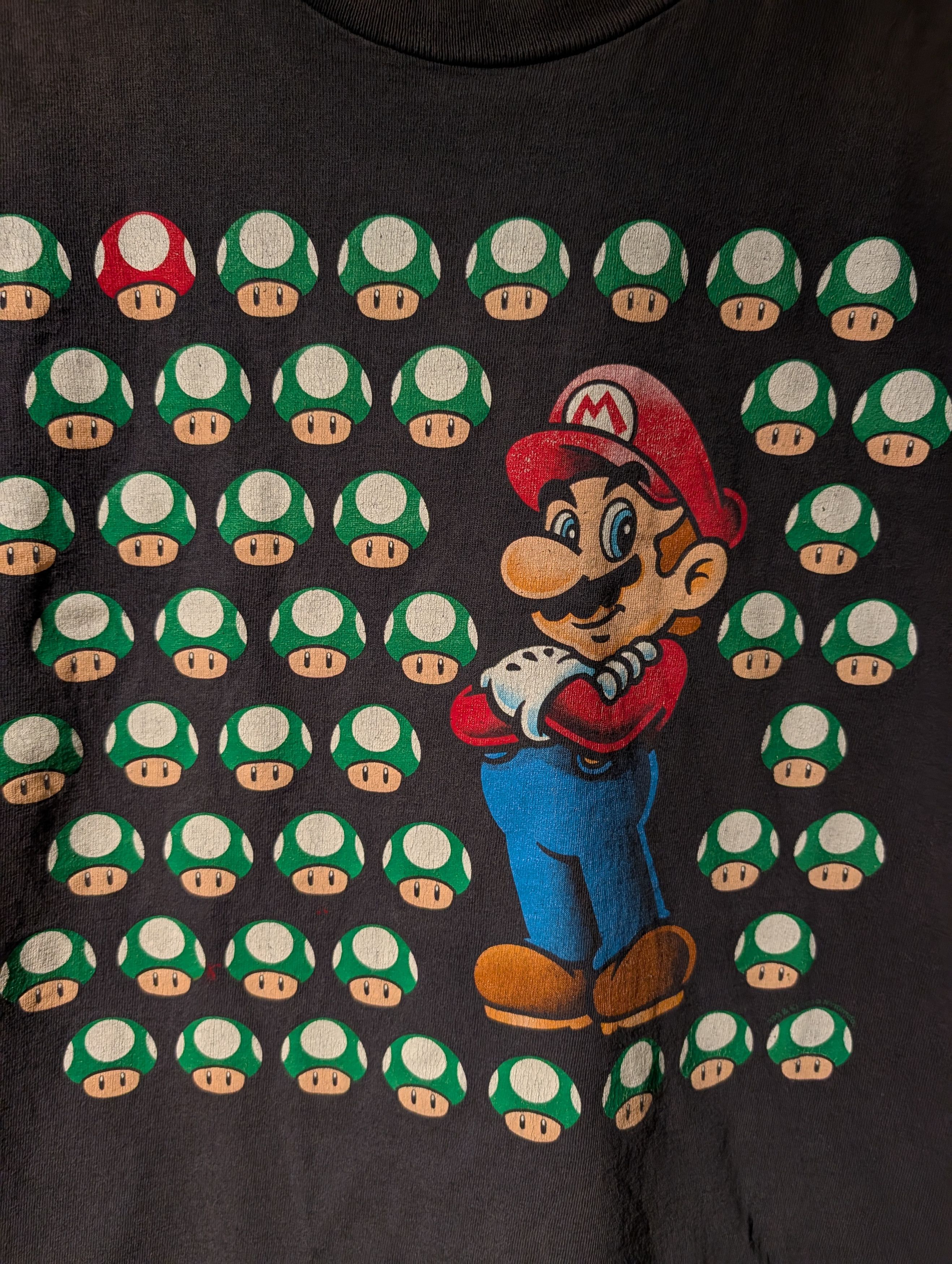 Nintendo Vintage 2010 Nintendo Super Mario Bros 1-Up Mushroom T-Shirt Size US L / EU 52-54 / 3 - 2 Thumbnail