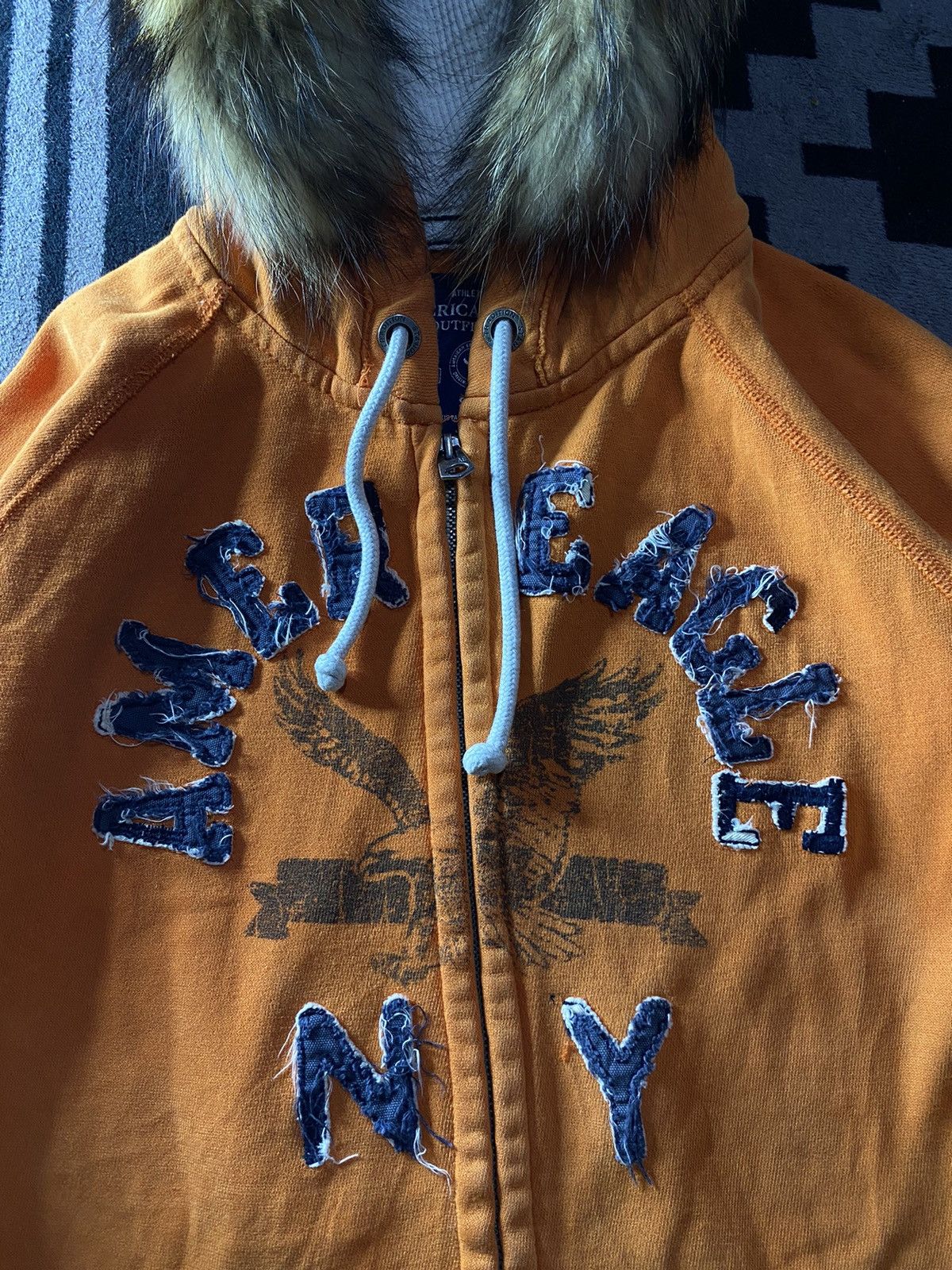 Le Grande Bleu (L.G.B.) Vintage american eagle faux fur distressed zip hoodie Size US S / EU 44-46 / 1 - 3 Thumbnail